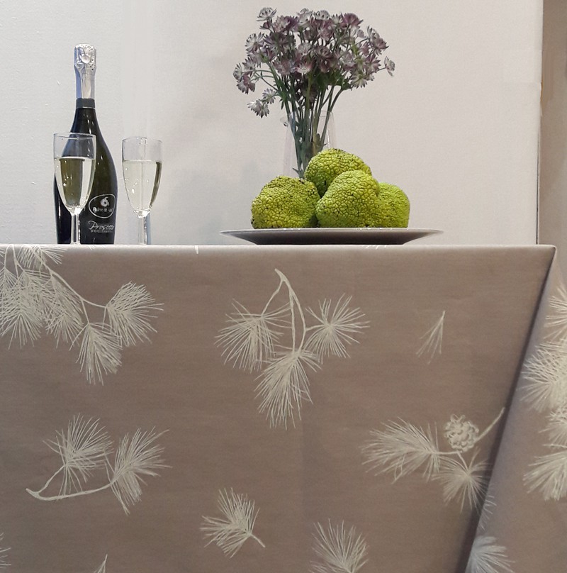 Nappe enduite rectangle 160 x 300 cm beige Nappe enduite rectangle 160 x 300 cm beige