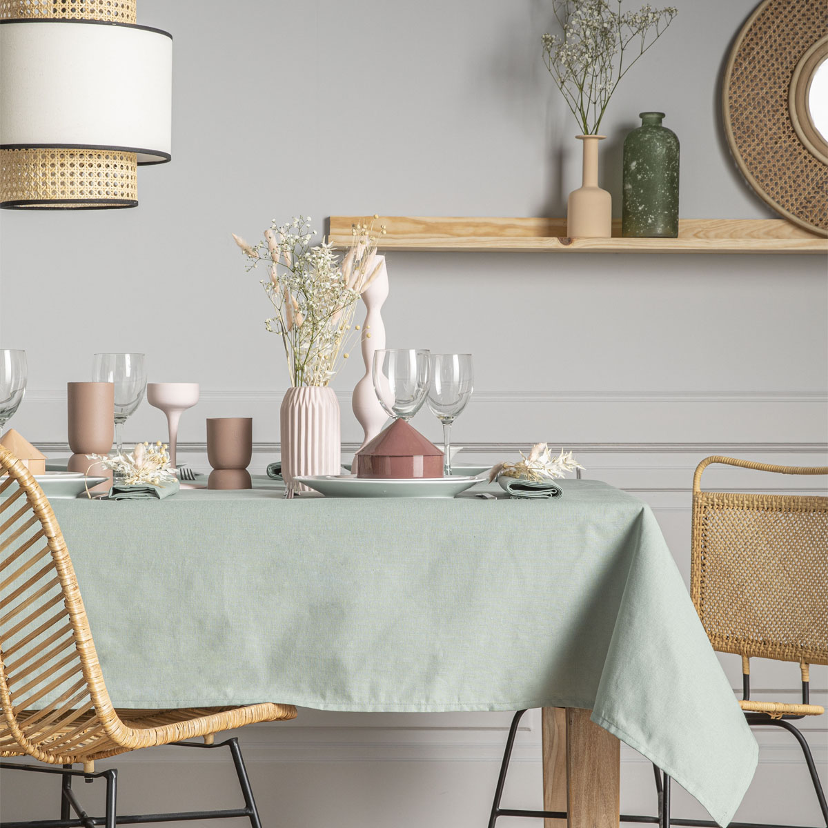 Nappe en coton traitee teflon vert sauge 180x180 Nappe en coton traitee teflon vert sauge 180x180