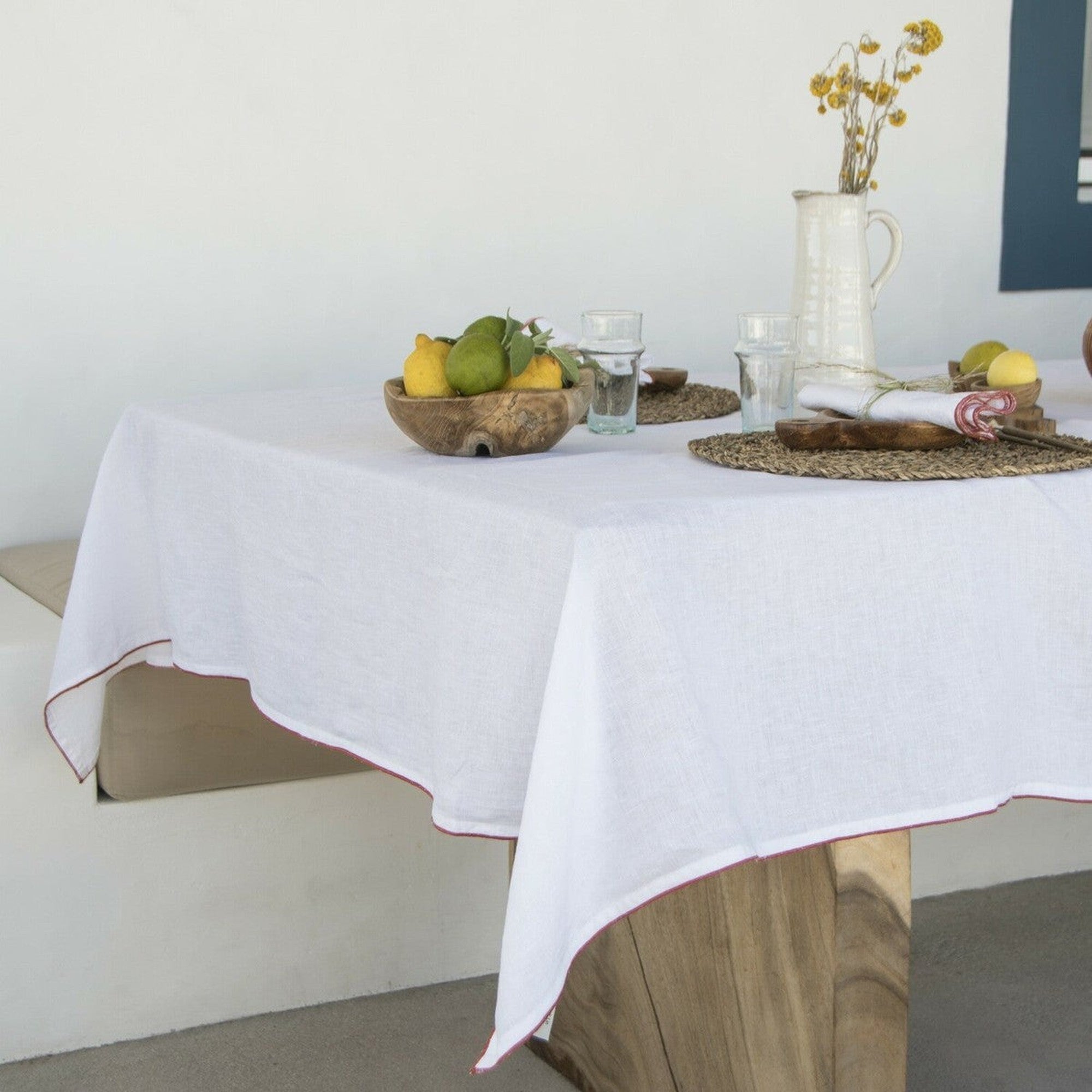 Nappe en lin lavé 150x250 Blanc et terracotta (photo) Nappe en lin lavé 150x250 Blanc et terracotta