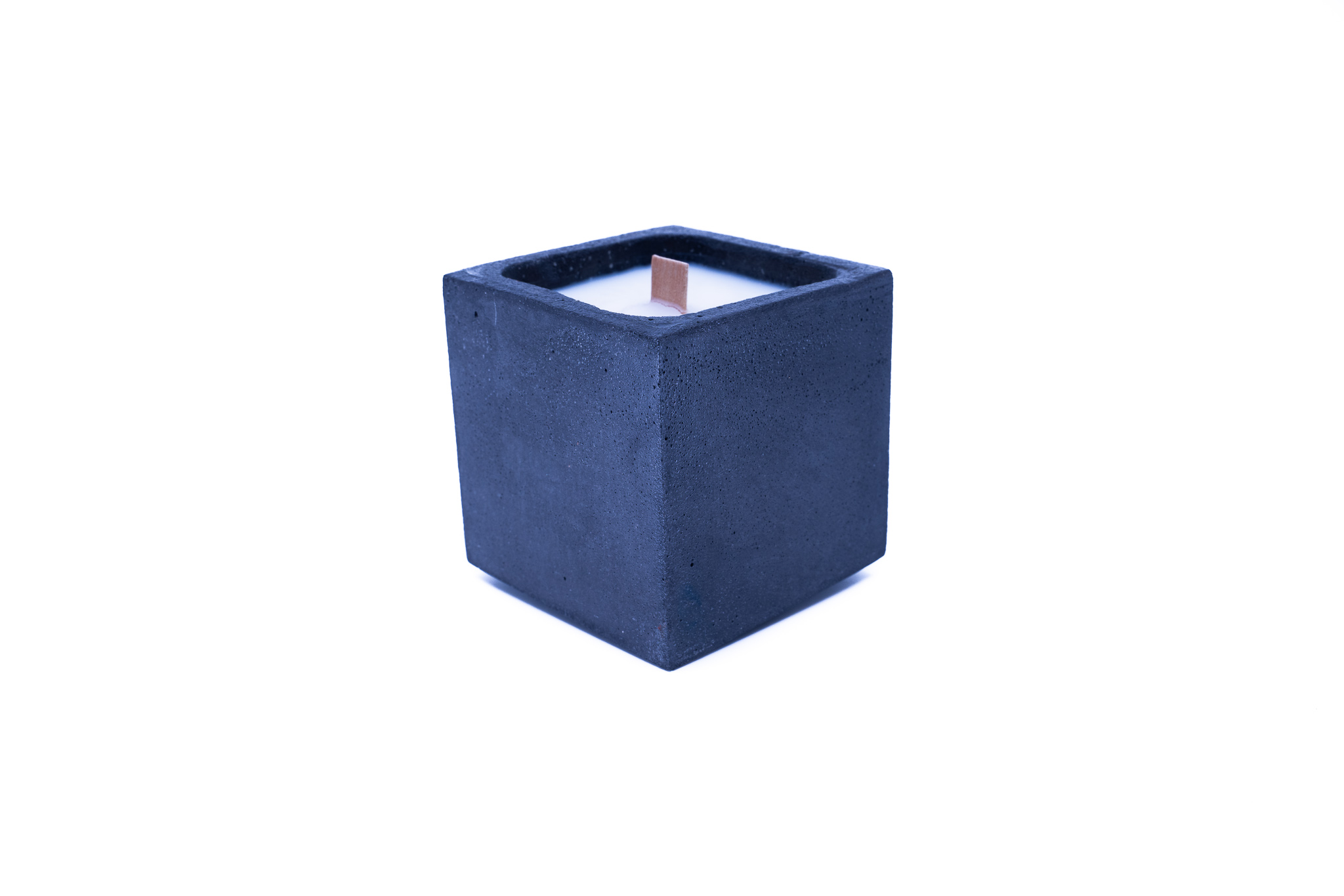 Bougie en béton coloré anthracite fleur de coton Bougie en béton coloré anthracite fleur de coton