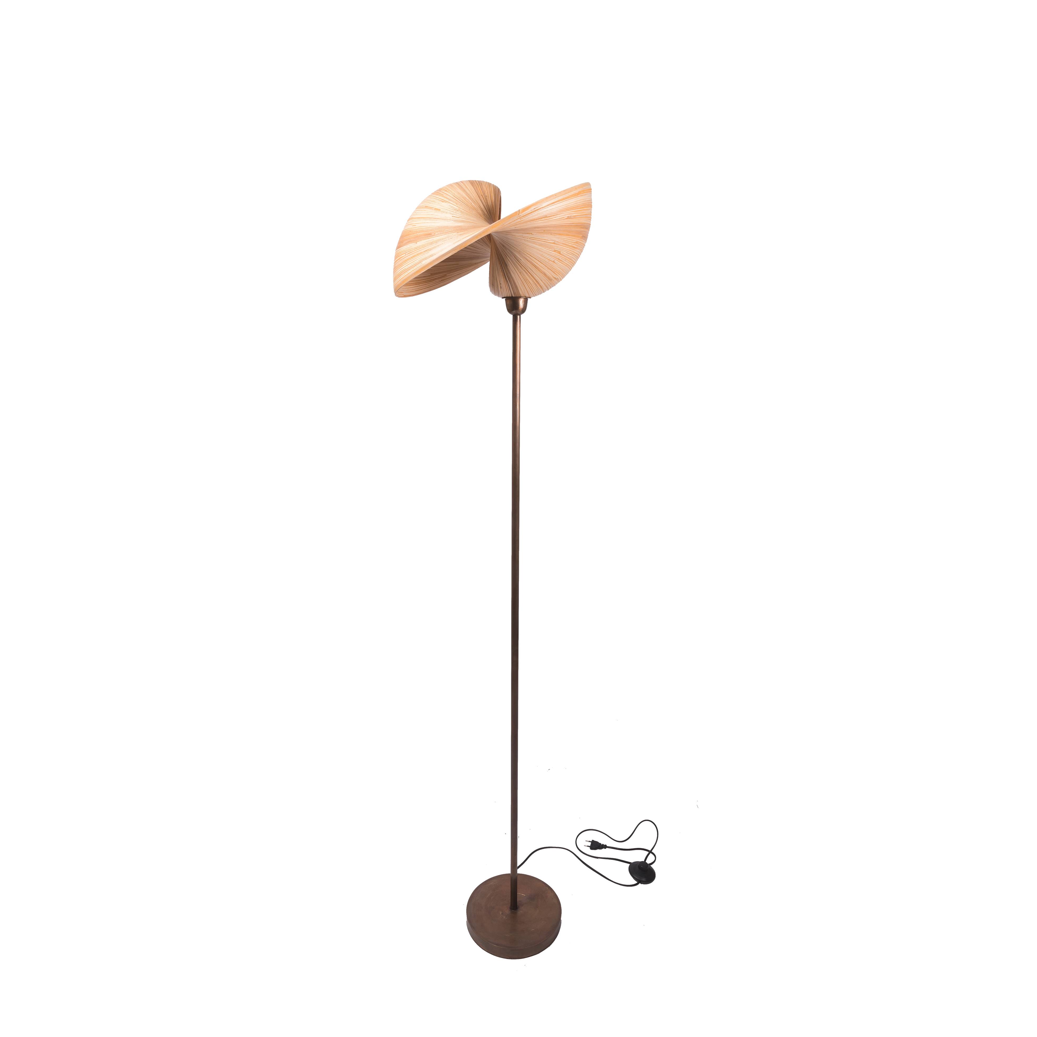 Lampadaire en bambou et pied en bronze H158 Lampadaire en bambou et pied en bronze H158