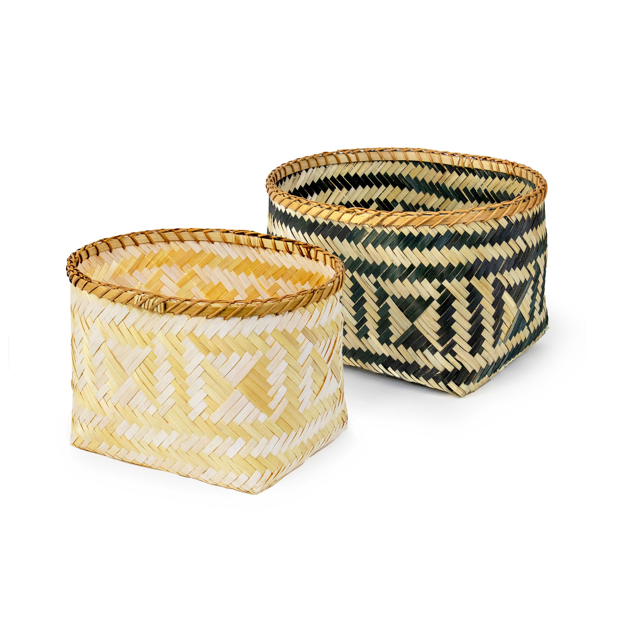 Lot de 2 paniers de rangement en bambou tressé Lot de 2 paniers de rangement en bambou tressé
