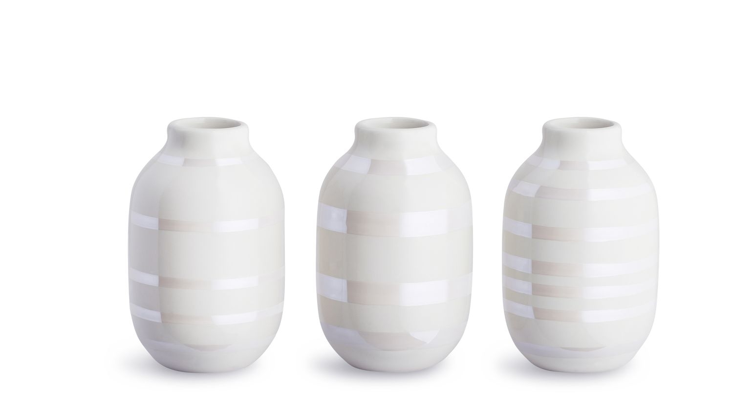 Set de 3 vases en miniature nacre H8cm (photo) Set de 3 vases en miniature nacre H8cm