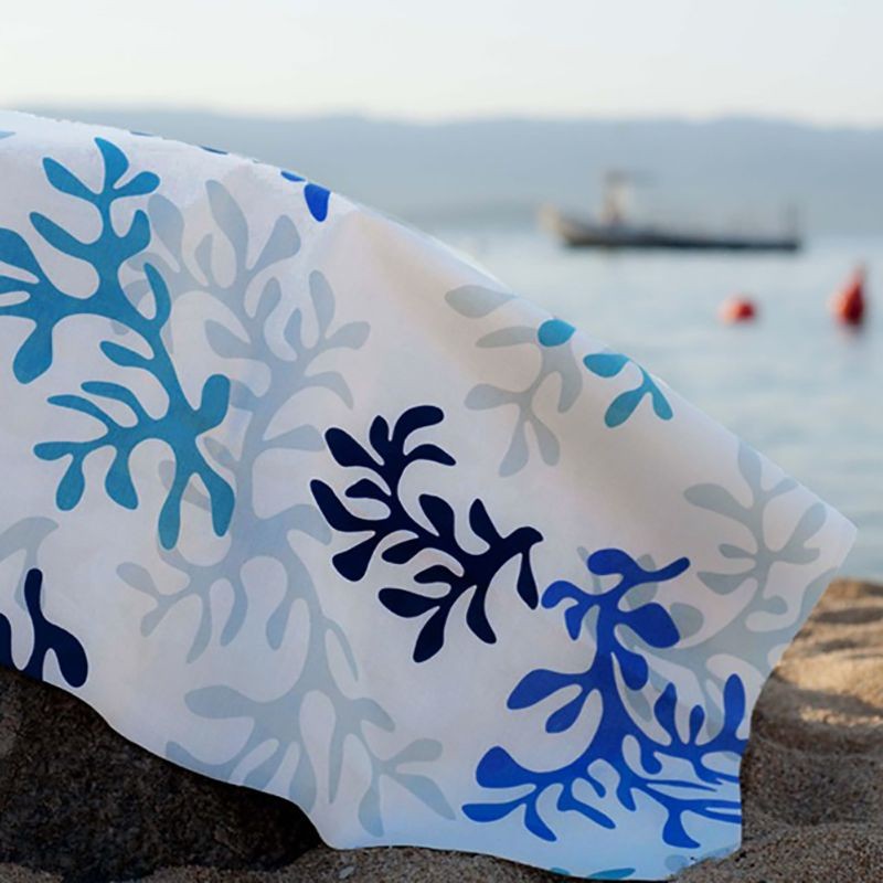 Nappe enduite ronde 160 x 160 cm bleu