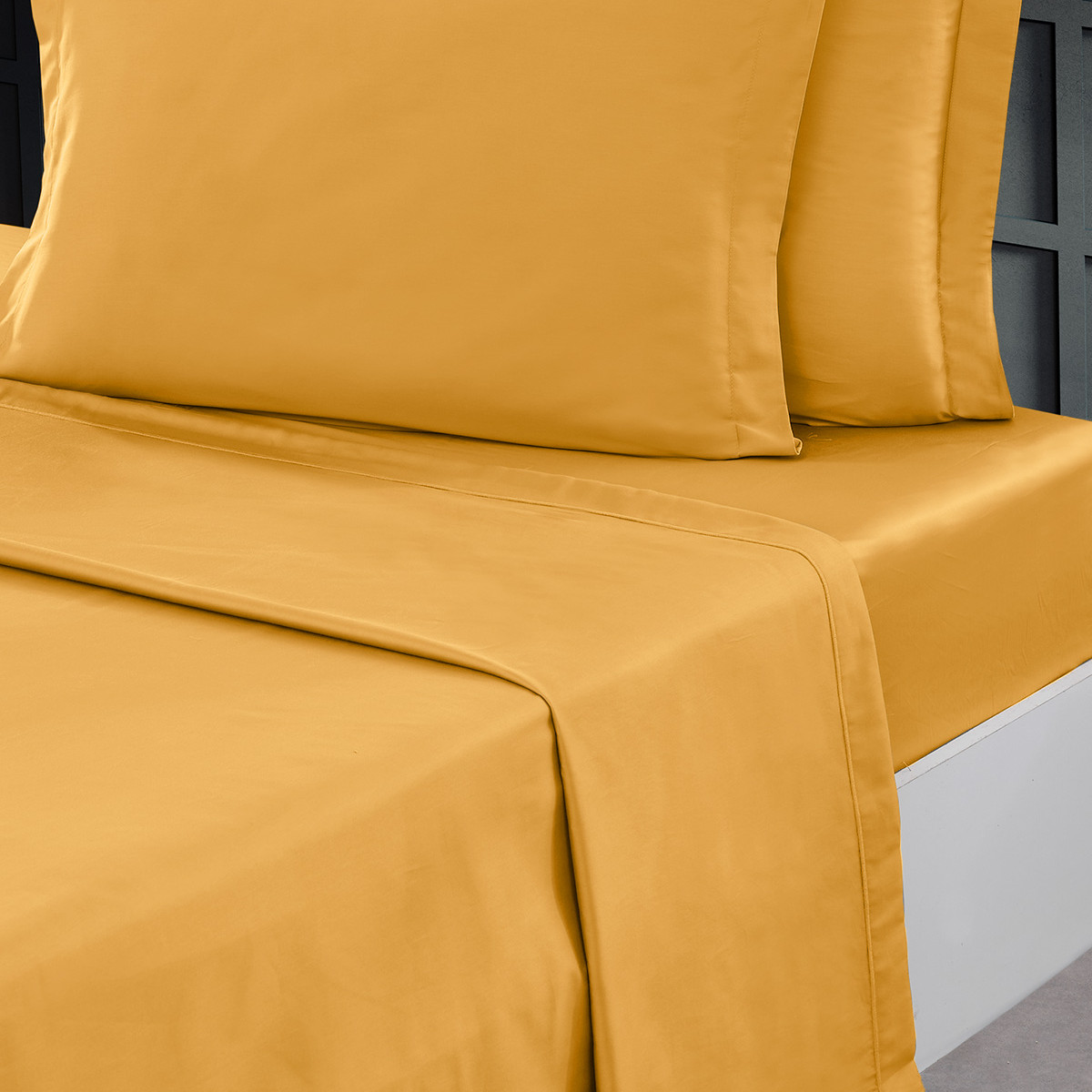 Drap plat en percale de coton safran 270x300 cm Drap plat en percale de coton safran 270x300 cm