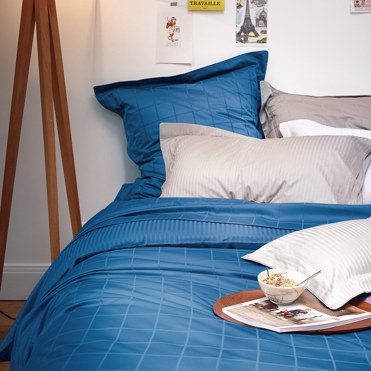 Drap plat satin Bleu 180 x 290 cm (photo) Drap plat satin Bleu 180 x 290 cm