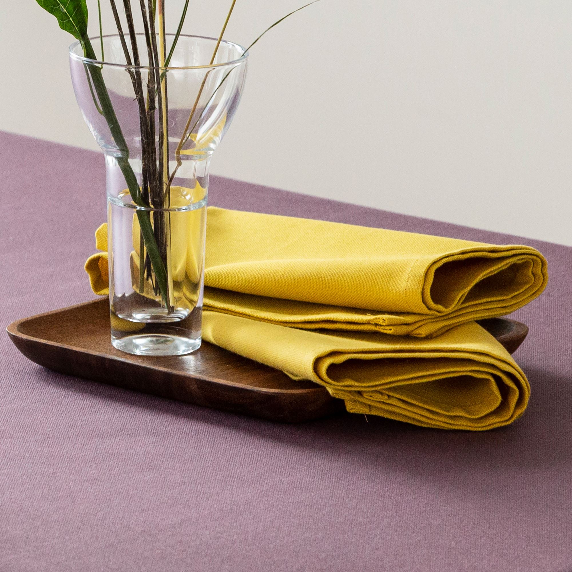Nappe rectangulaire jaune ocre en coton 150x200 Nappe rectangulaire jaune ocre en coton 150x200