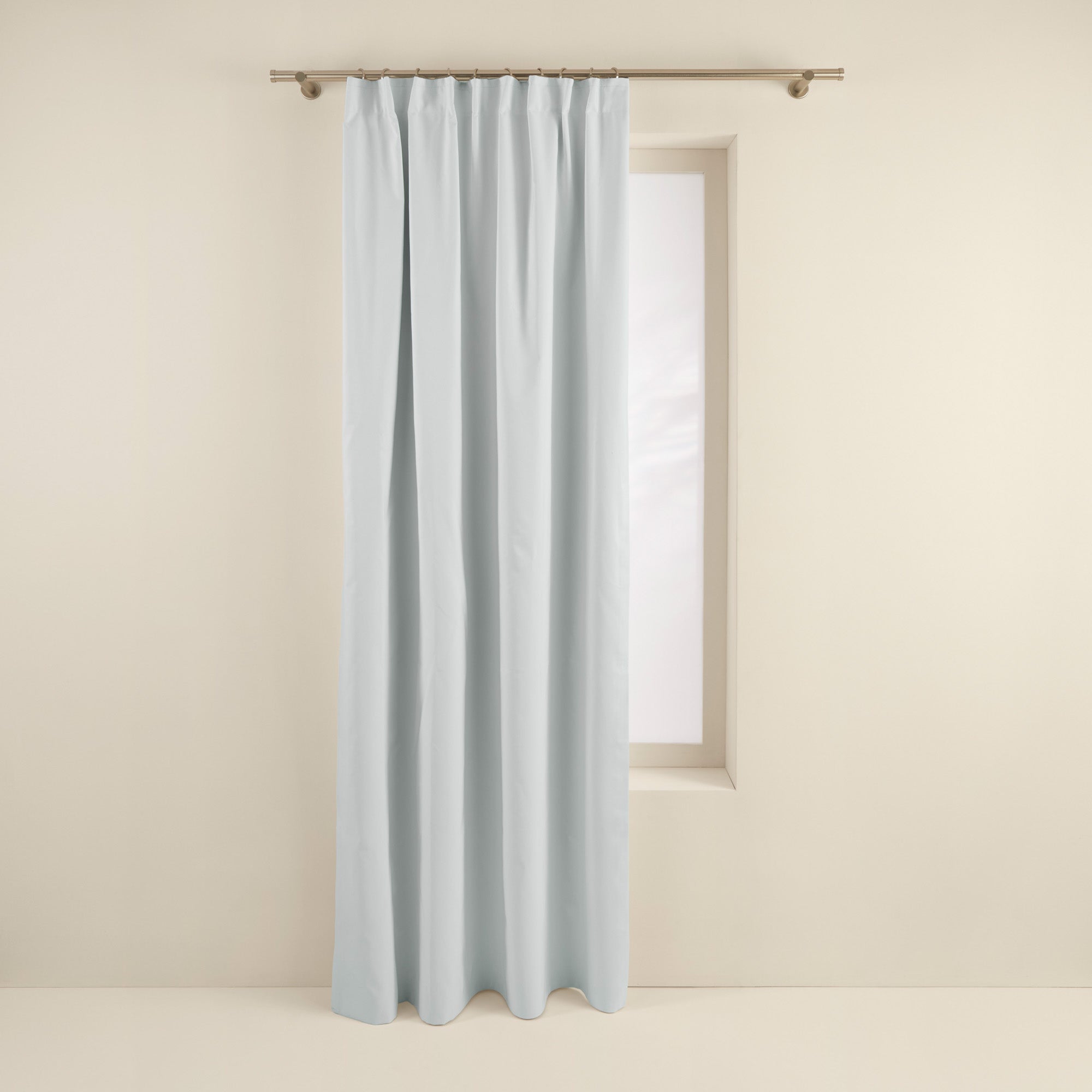 Occultant à galon fronceur 135x350 cm Blanc Occultant à galon fronceur 135x350 cm Blanc