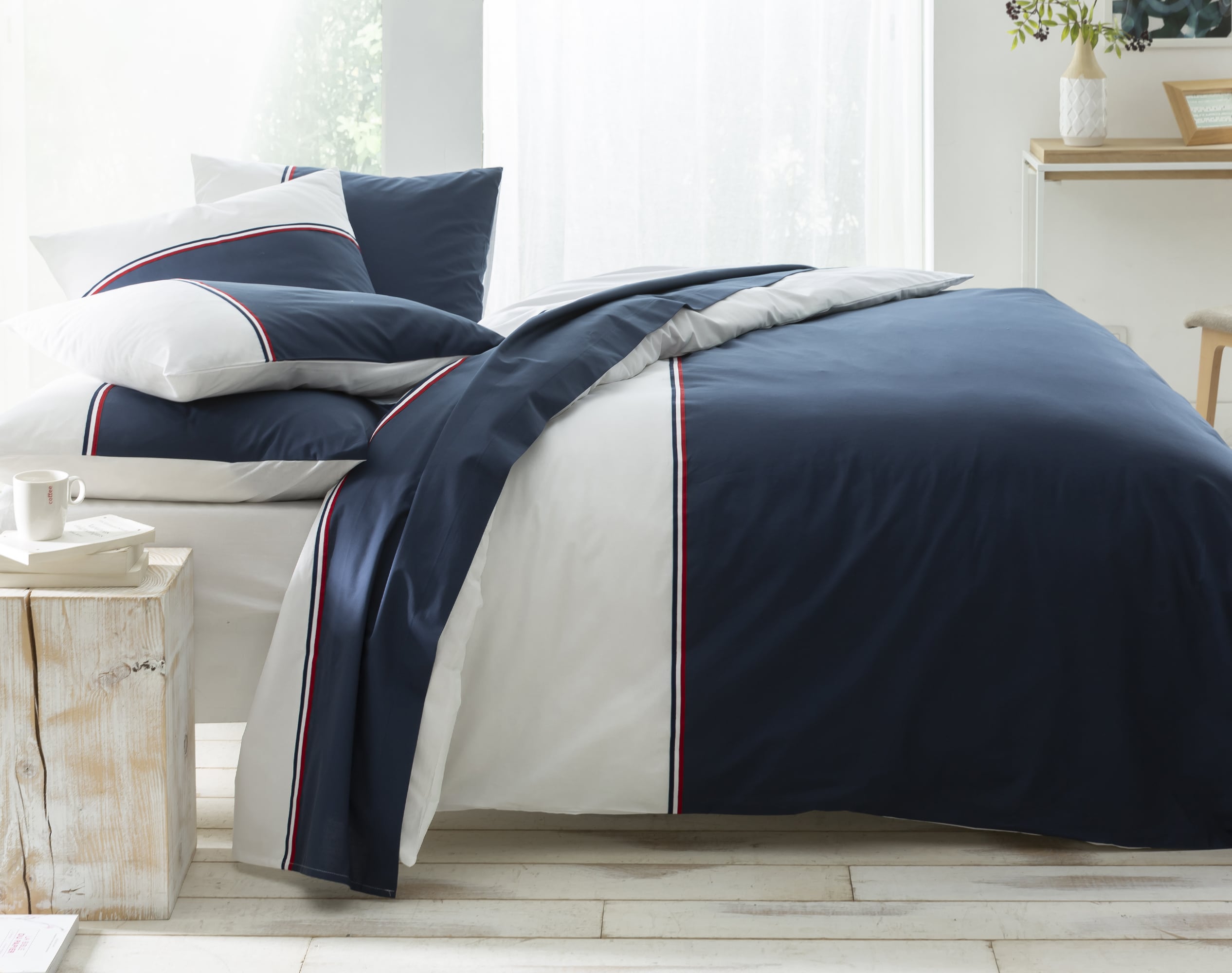 Housse de couette 260x240 en coton bleu marine