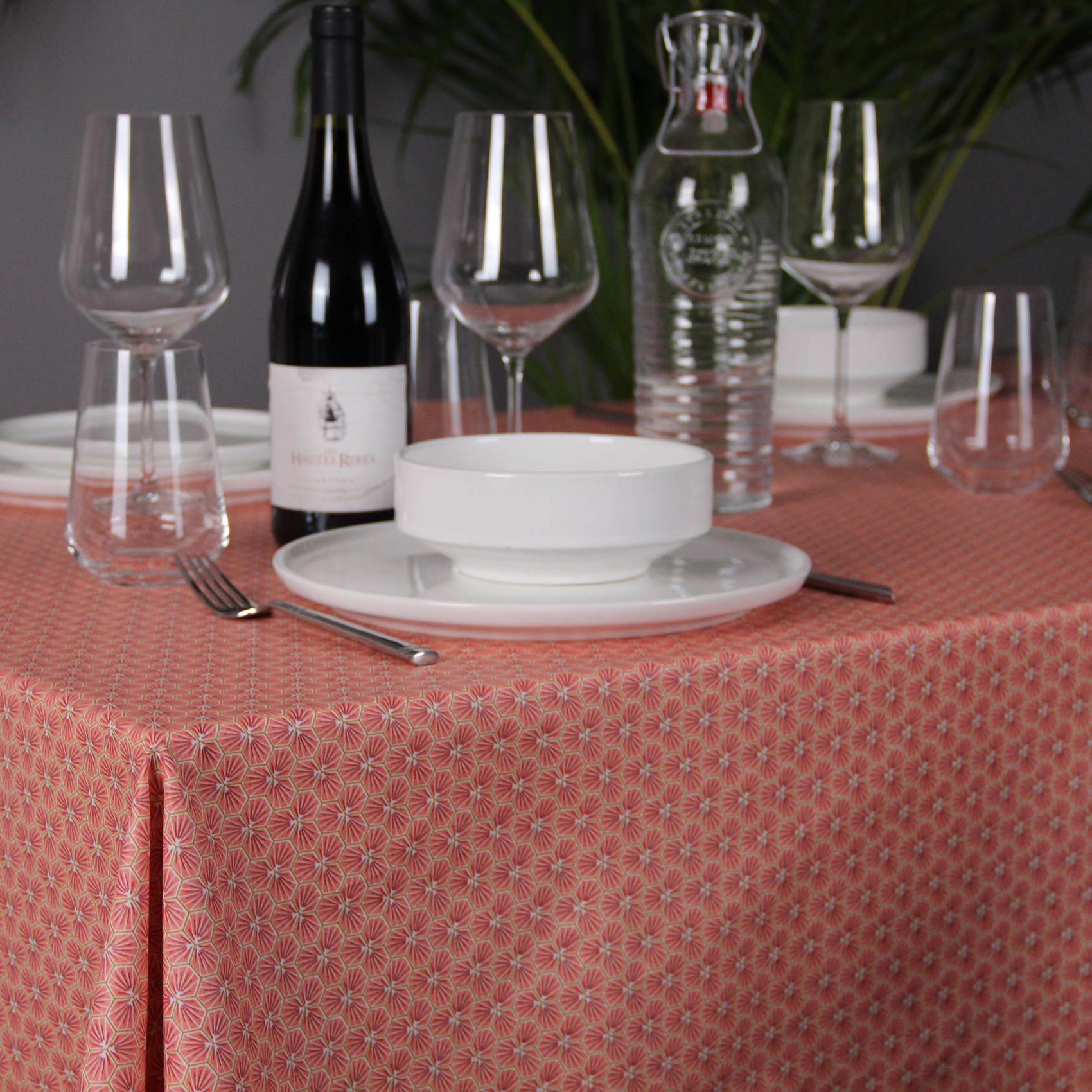 Nappe imprimée et plastifiée coton hot coral 150x150 Nappe imprimée et plastifiée coton hot coral 150x150