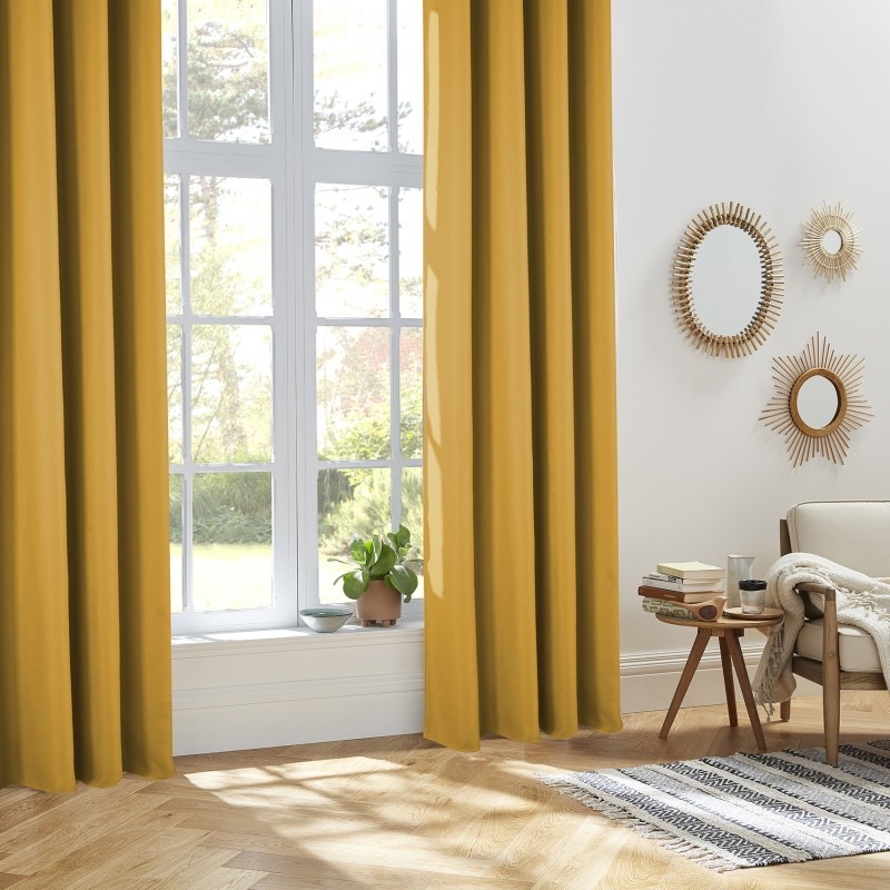 Rideau thermique et isolant uni polyester ocre 260 x 140 Rideau thermique et isolant uni polyester ocre 260 x 140