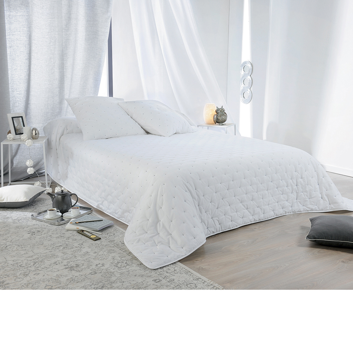 Couvre lit aspect matelassé coton blanc 240x180