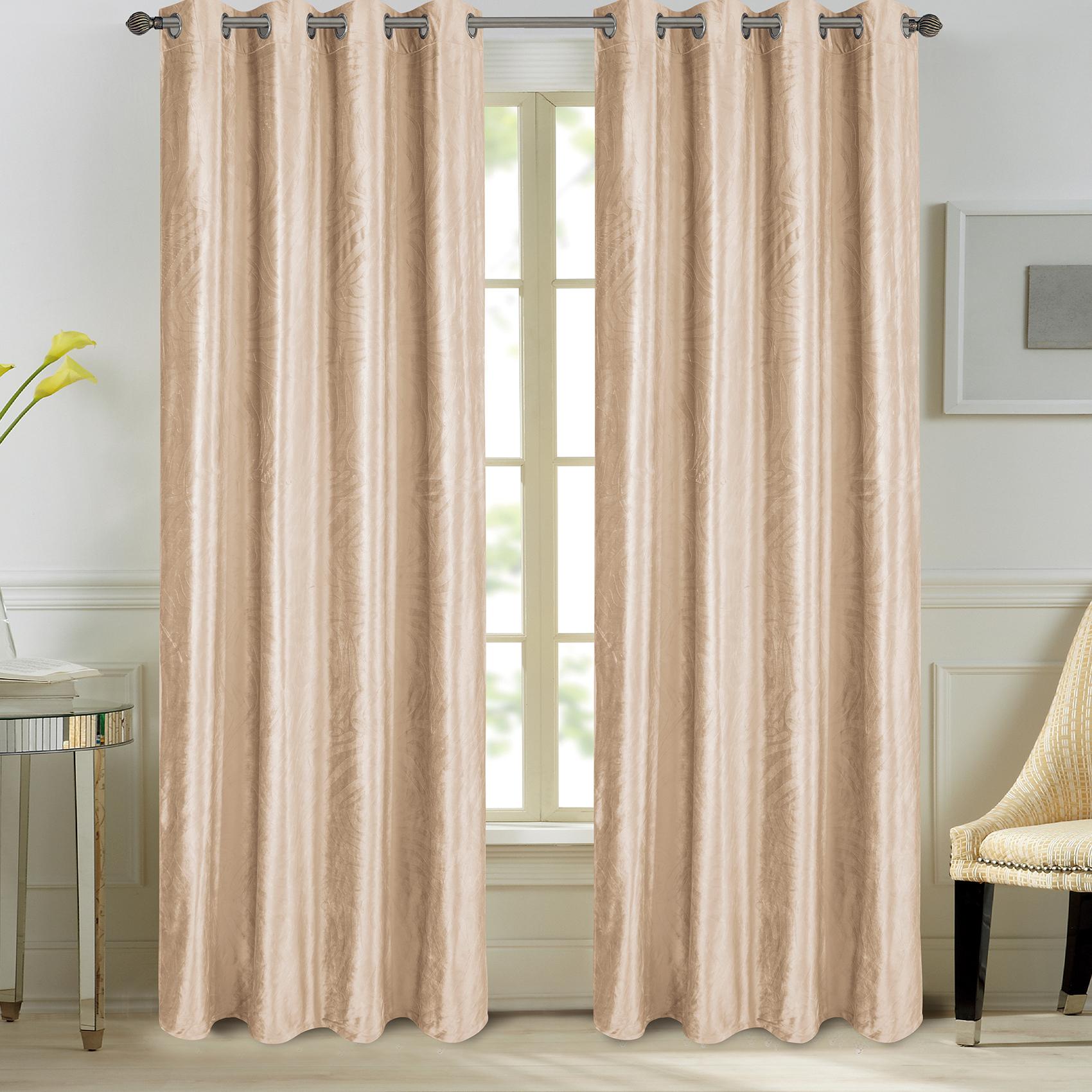 Paire de rideaux en velours et motifs frappés velours beige 260x140 (photo) Paire de rideaux en velours et motifs frappés velours beige 260x140