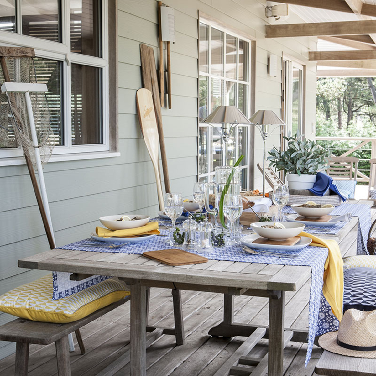 Chemin de table en coton bleu horizon 55x140 (photo) Chemin de table en coton bleu horizon 55x140