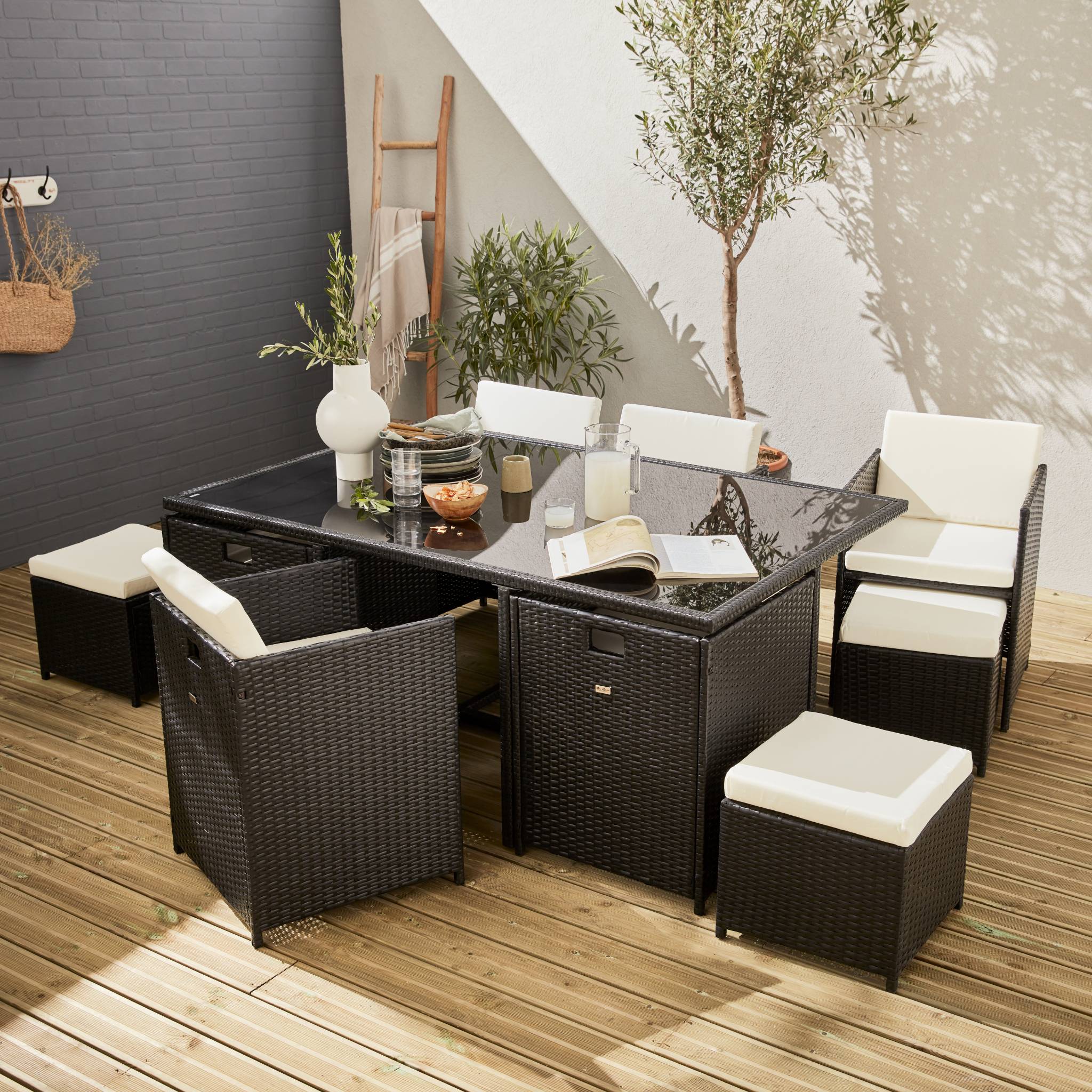 Ensemble de jardin noir table en résine tressée 6 à 10 places Ensemble de jardin noir table en résine tressée 6 à 10 places