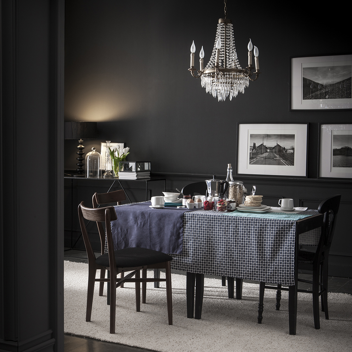 Chemin de table en coton bleu 55x140 (photo) Chemin de table en coton bleu 55x140