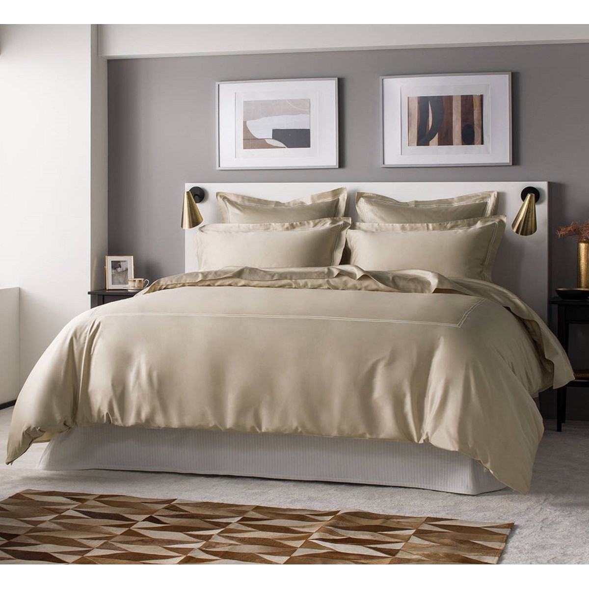 Drap plat luxe en Satin de coton Beige 270x310 cm Drap plat luxe en Satin de coton Beige 270x310 cm