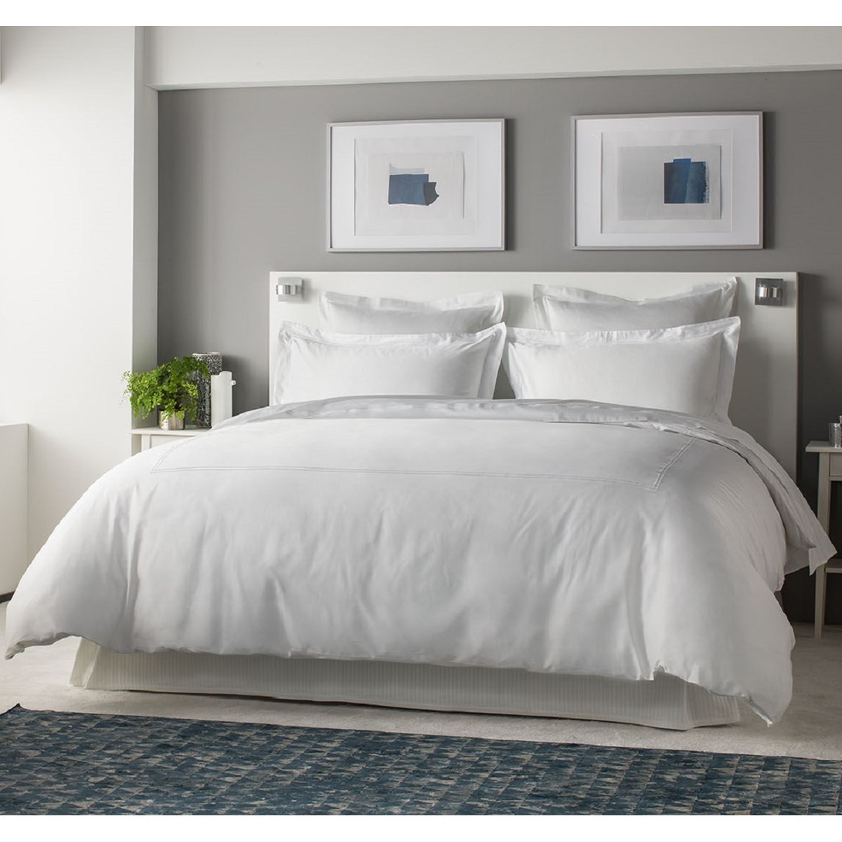 Drap plat luxe en Satin de coton Blanc 240x310 cm Drap plat luxe en Satin de coton Blanc 240x310 cm