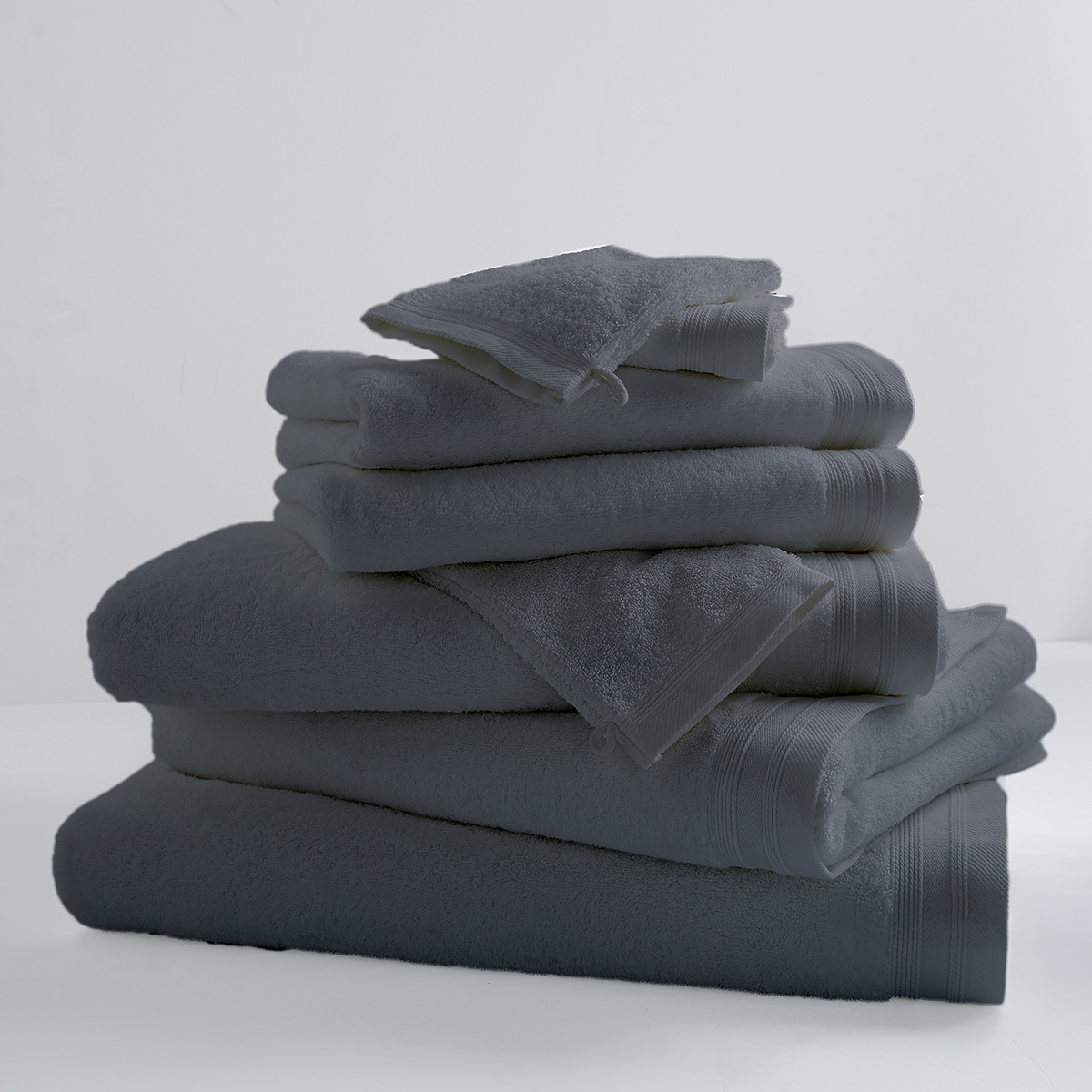 Drap de douche uni et coloré coton reglisse 140x70 Drap de douche uni et coloré coton reglisse 140x70