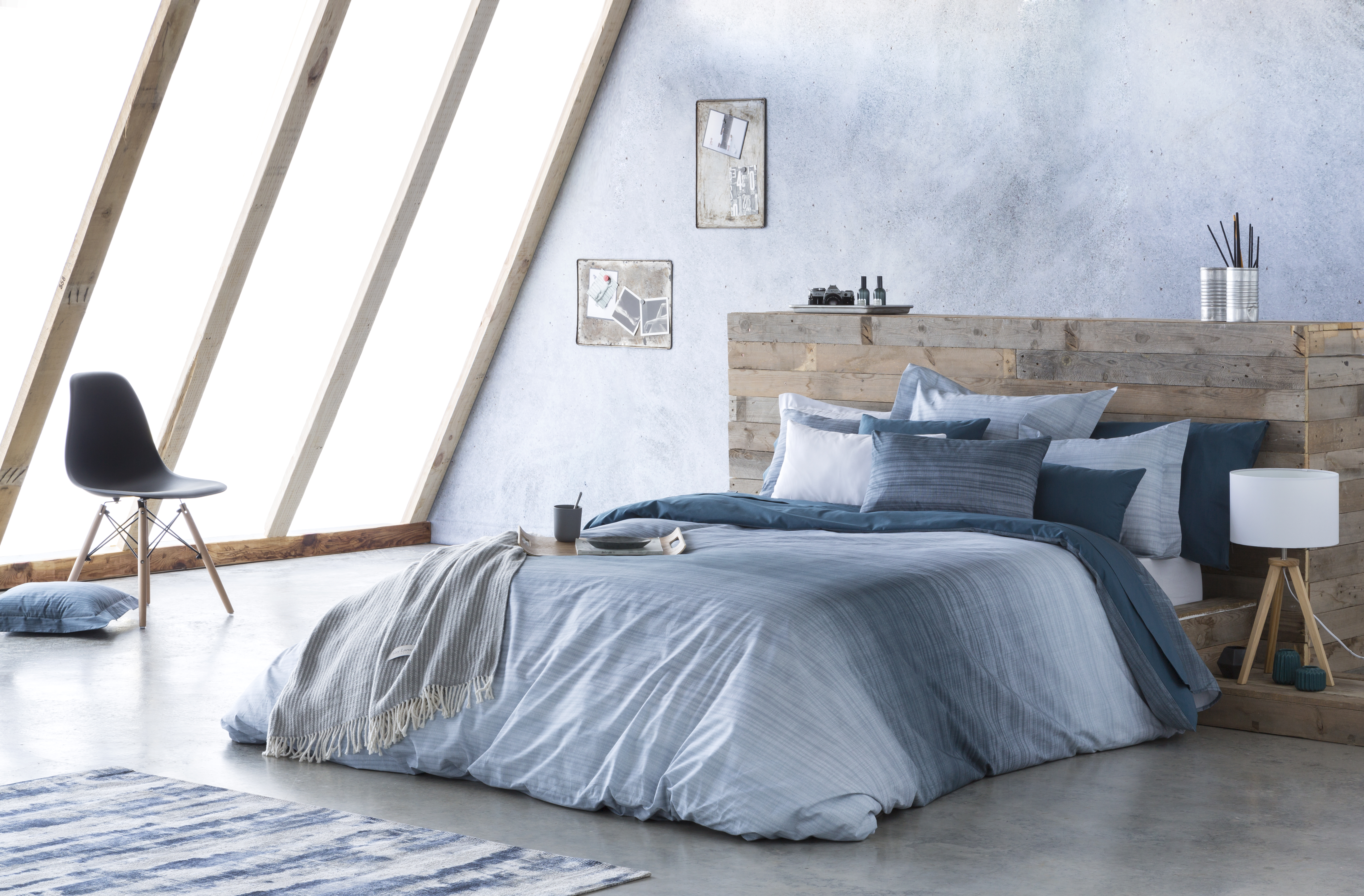 Drap de lit en coton bicolore 250x280 (photo) Drap de lit en coton bicolore 250x280
