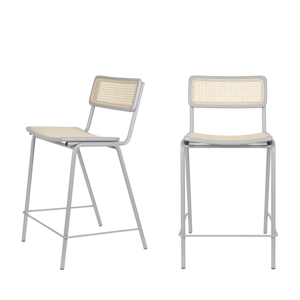 2 tabourets de bar en cannage 66cm gris clair (photo) 2 tabourets de bar en cannage 66cm gris clair