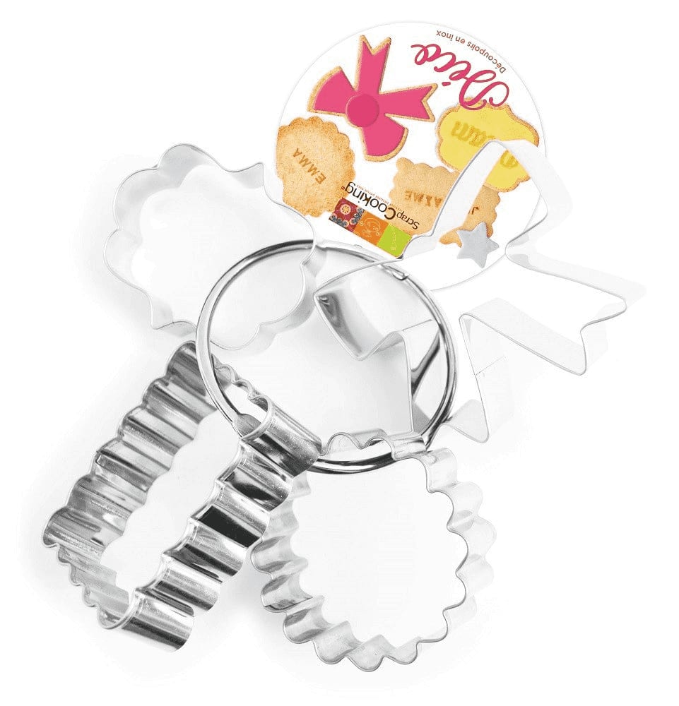 4 découpoirs à biscuits en inox (photo) 4 découpoirs à biscuits en inox