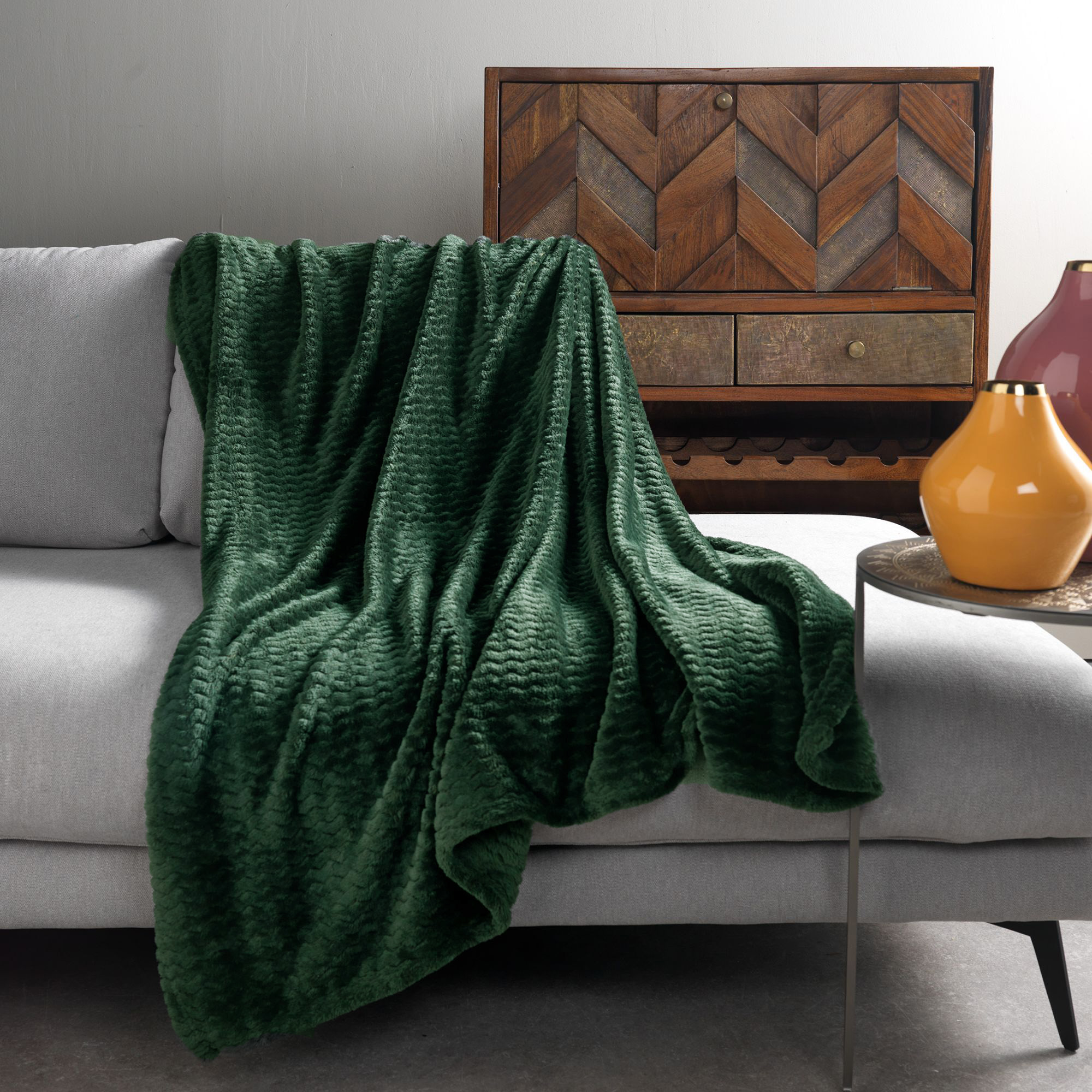 Plaid en polyester Vert pin 150x200 (photo) Plaid en polyester Vert pin 150x200