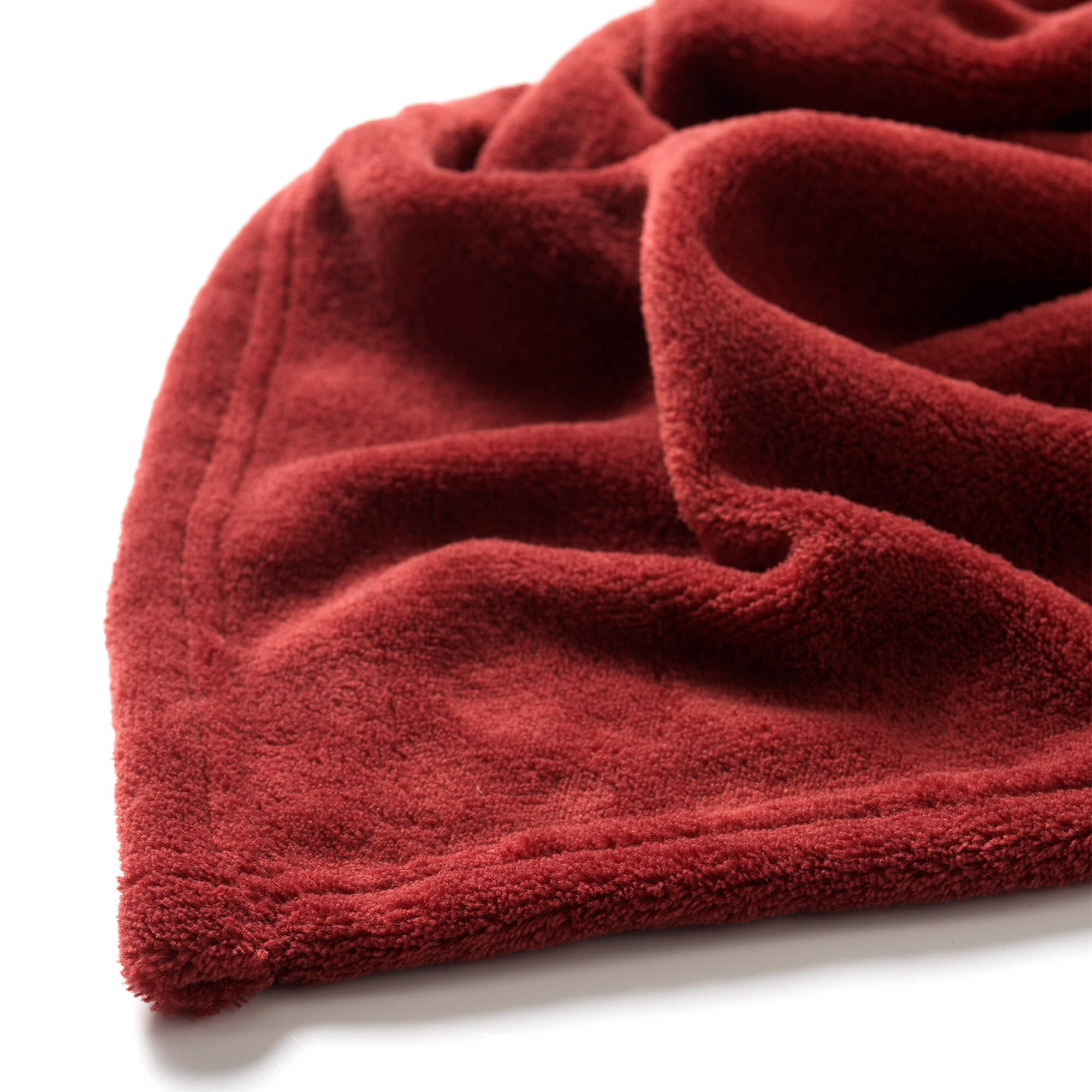 Plaid en polyester Rouge 150x200 (photo) Plaid en polyester Rouge 150x200