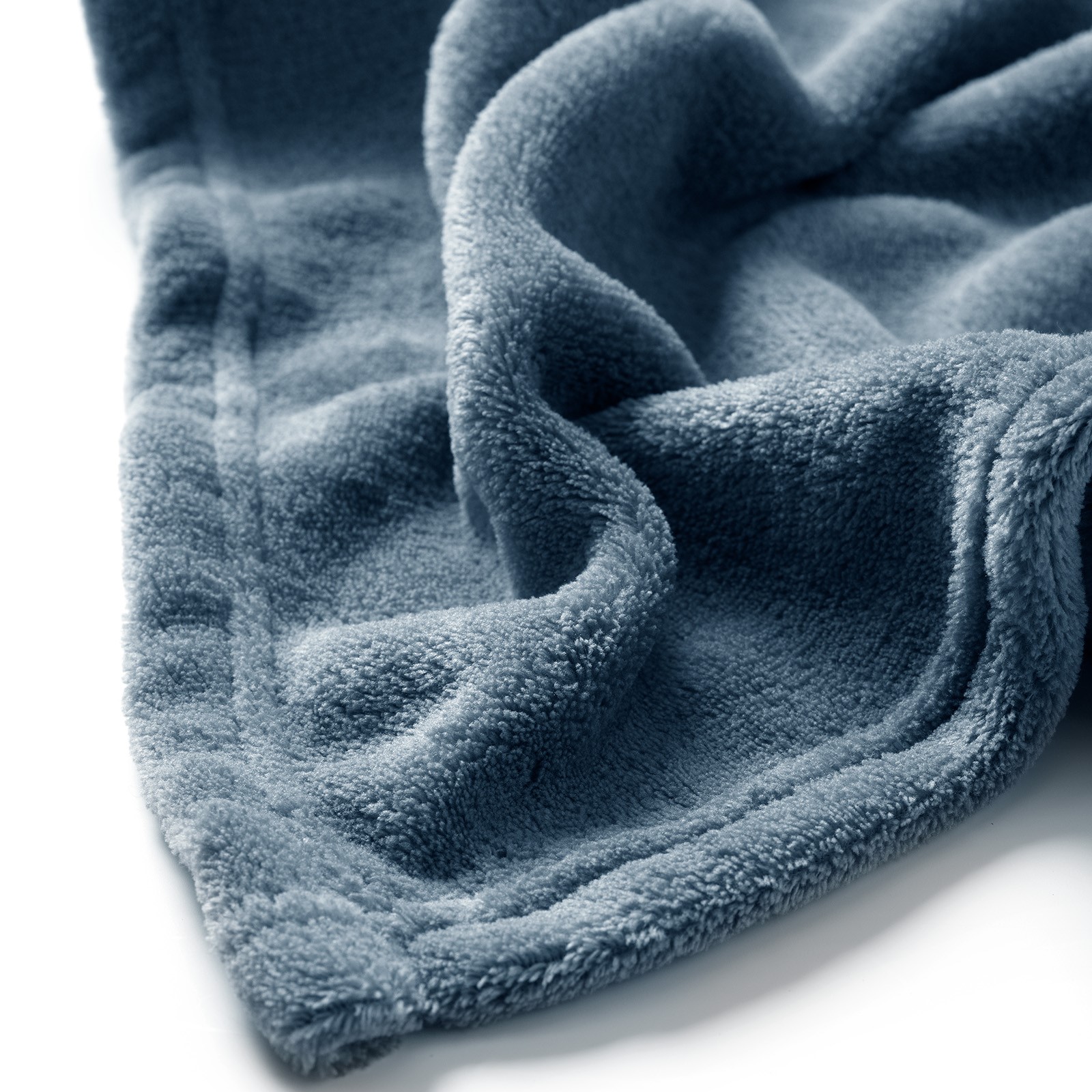 Plaid en polyester Bleu saphir 150x200 (photo) Plaid en polyester Bleu saphir 150x200