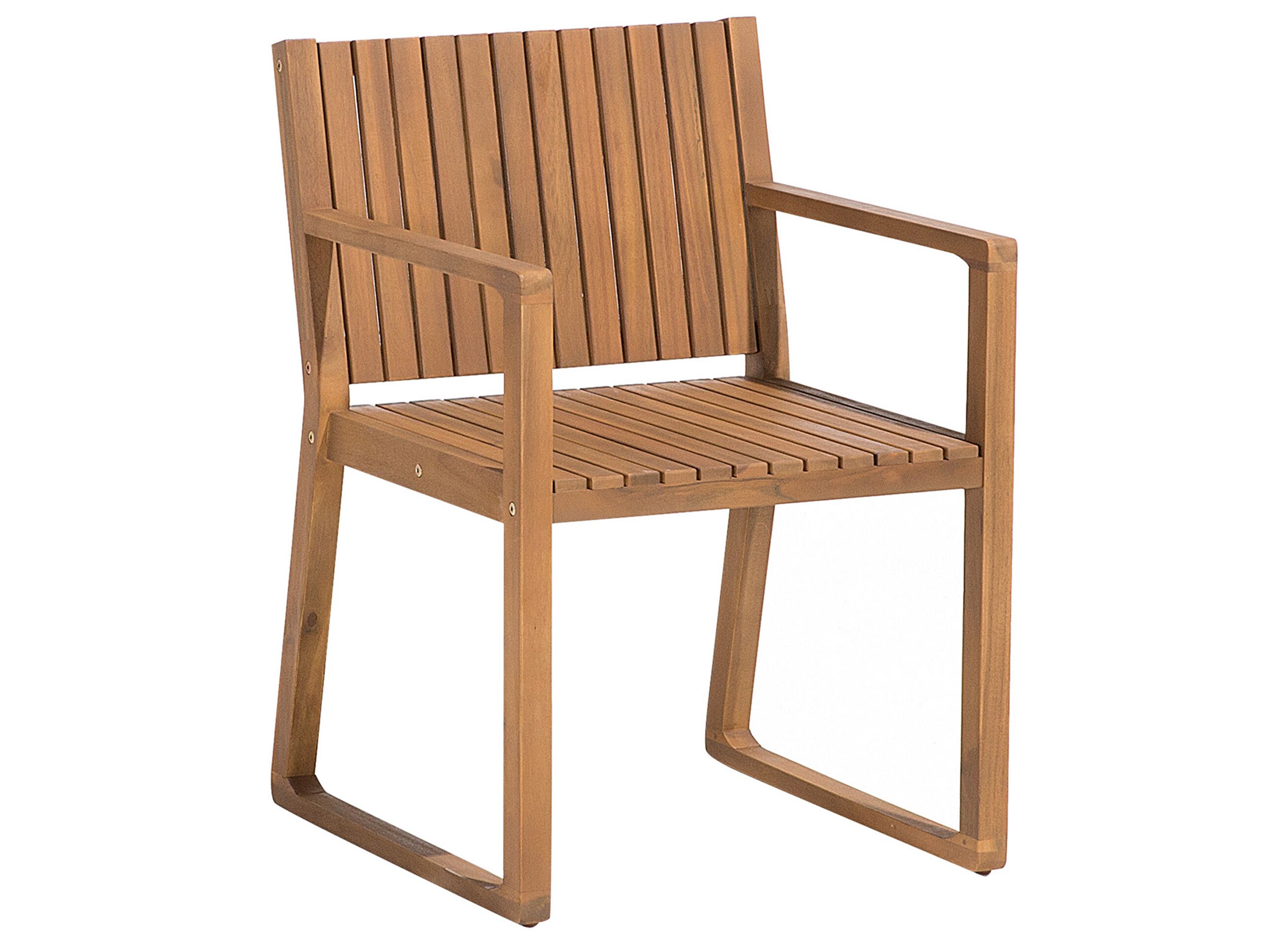 chaise de jardin en bois clair