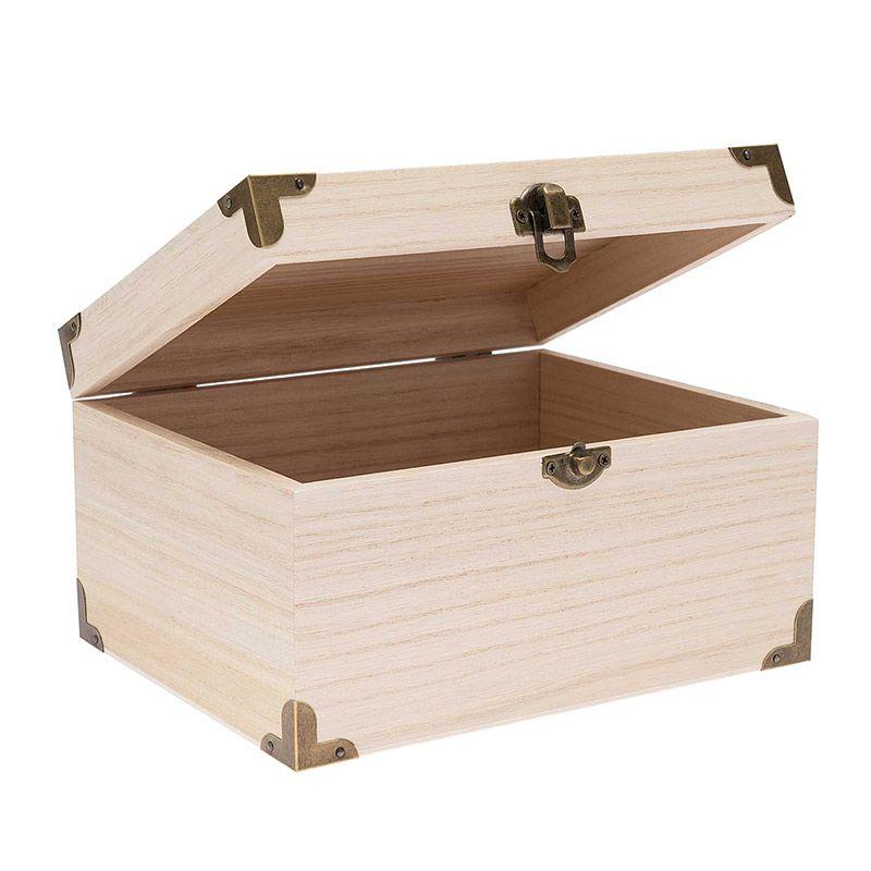Coffret trésor bois avec armatures 20x16x11cm Coffret trésor bois avec armatures 20x16x11cm