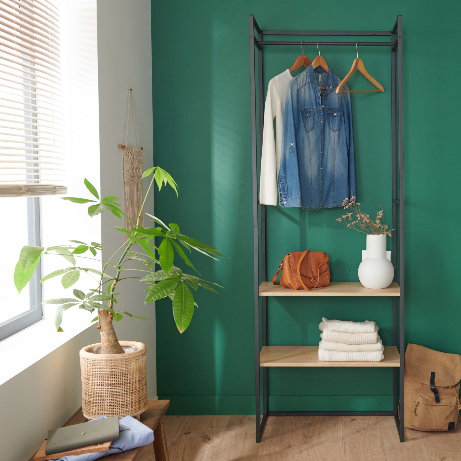 Dressing ouvert modulable et combinable effet bois clair (photo) Dressing ouvert modulable et combinable effet bois clair