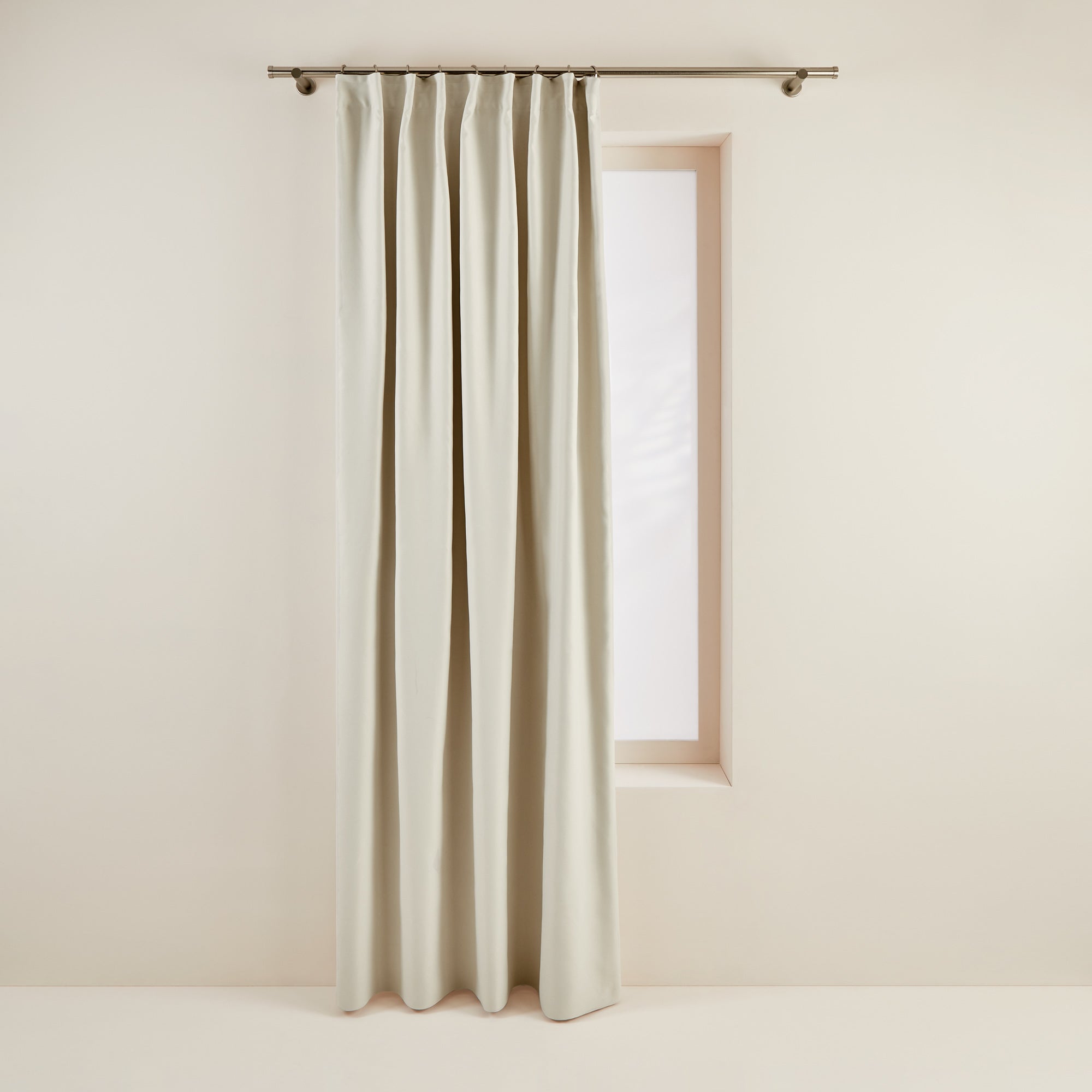 Rideau Occultant à galon fronceur 145x280 cm Blanc Rideau Occultant à galon fronceur 145x280 cm Blanc