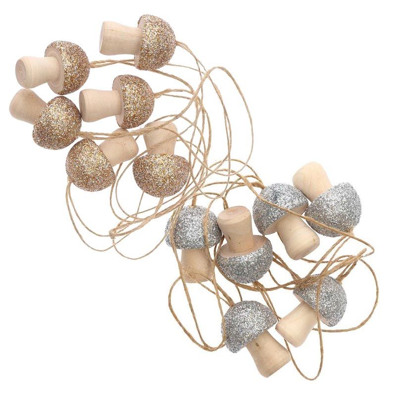 12 petits champignons en bois à suspendre or et argent 12 petits champignons en bois à suspendre or et argent