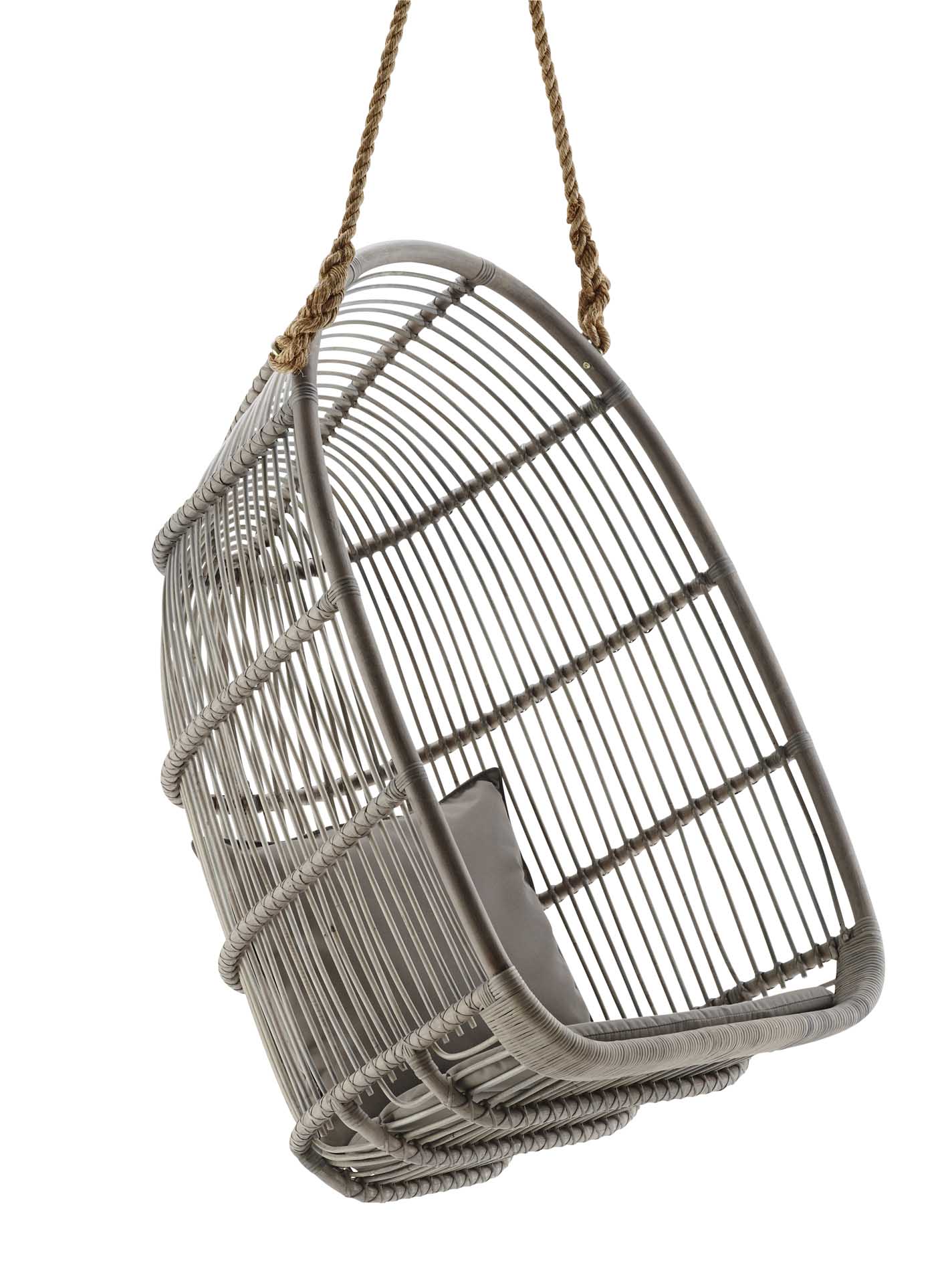 Fauteuil suspendu en rotin taupe Fauteuil suspendu en rotin taupe