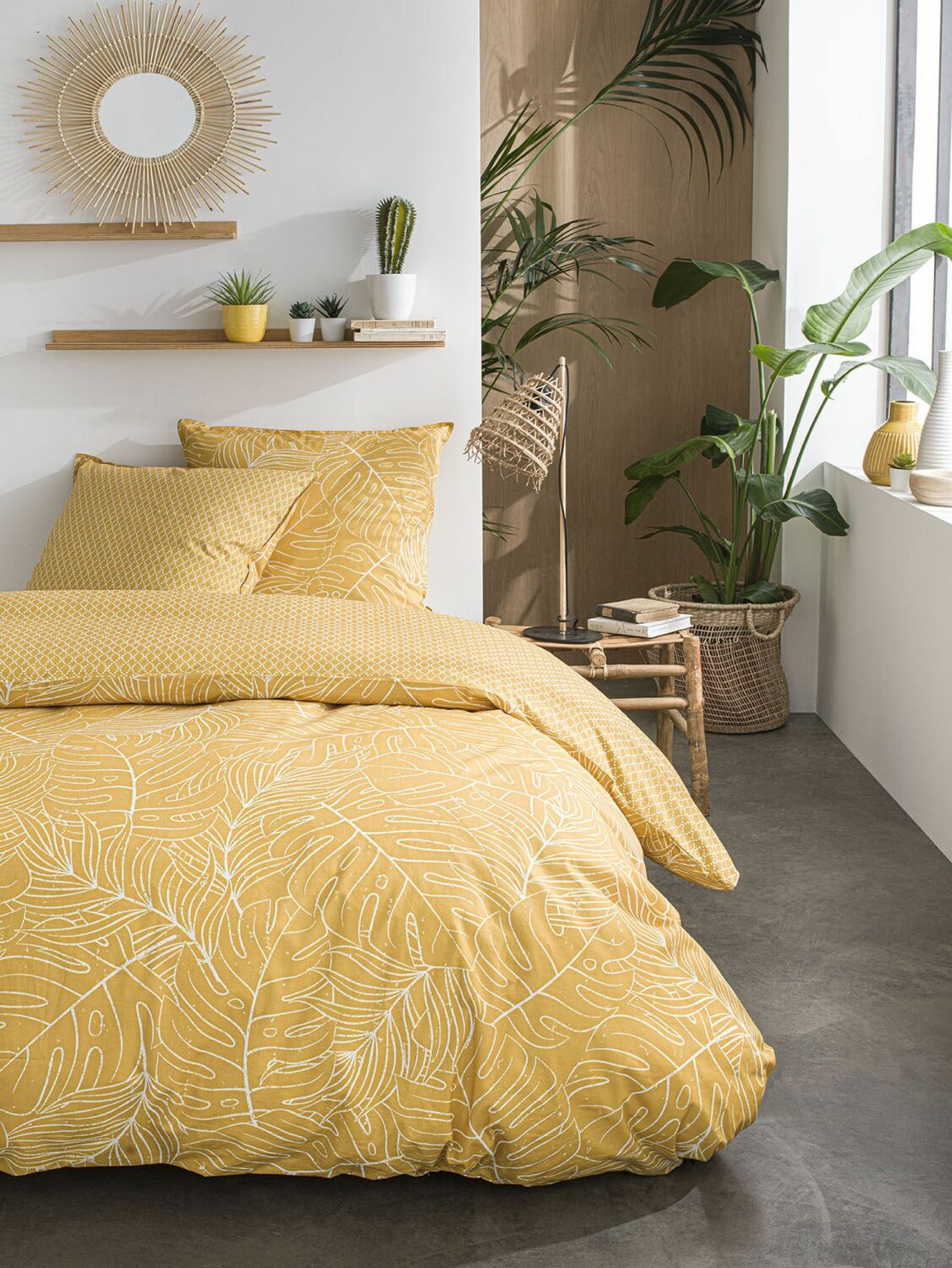 Parure de lit 2 personnes imprimé floral en Coton Jaune 240x260 cm Parure de lit 2 personnes imprimé floral en Coton Jaune 240x260 cm