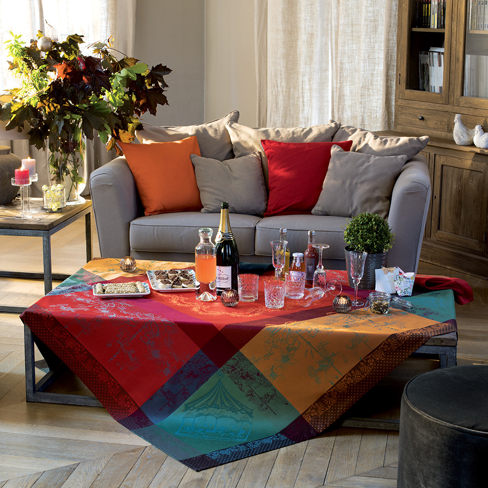 Nappe antitache déperlant pur coton rouge 175X305 Nappe antitache déperlant pur coton rouge 175X305