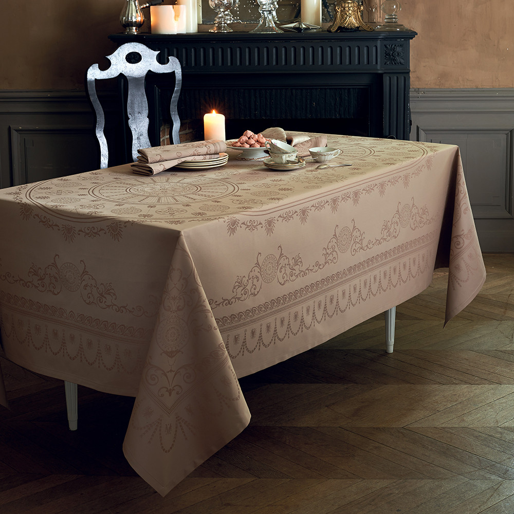 Nappe antitache déperlant brun 244X244 Nappe antitache déperlant brun 244X244