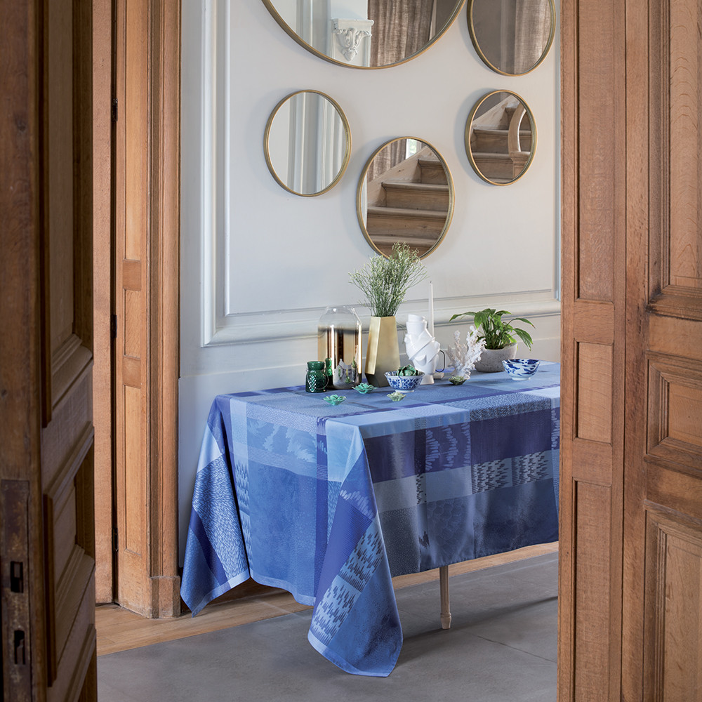 Nappe carrée pur coton 180x180 Nappe carrée pur coton 180x180