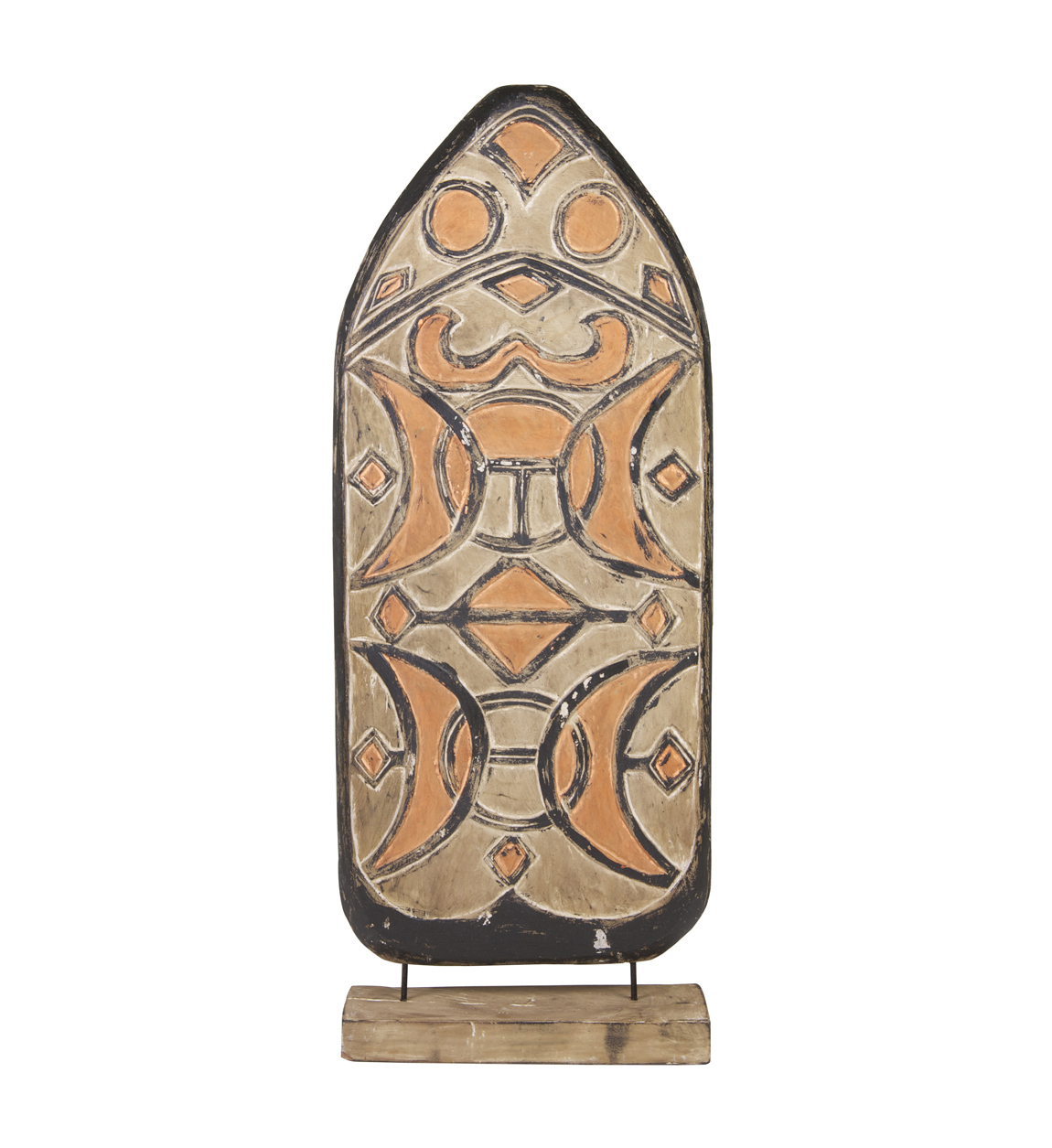 Figure de bouclier en bois marron (photo) Figure de bouclier en bois marron