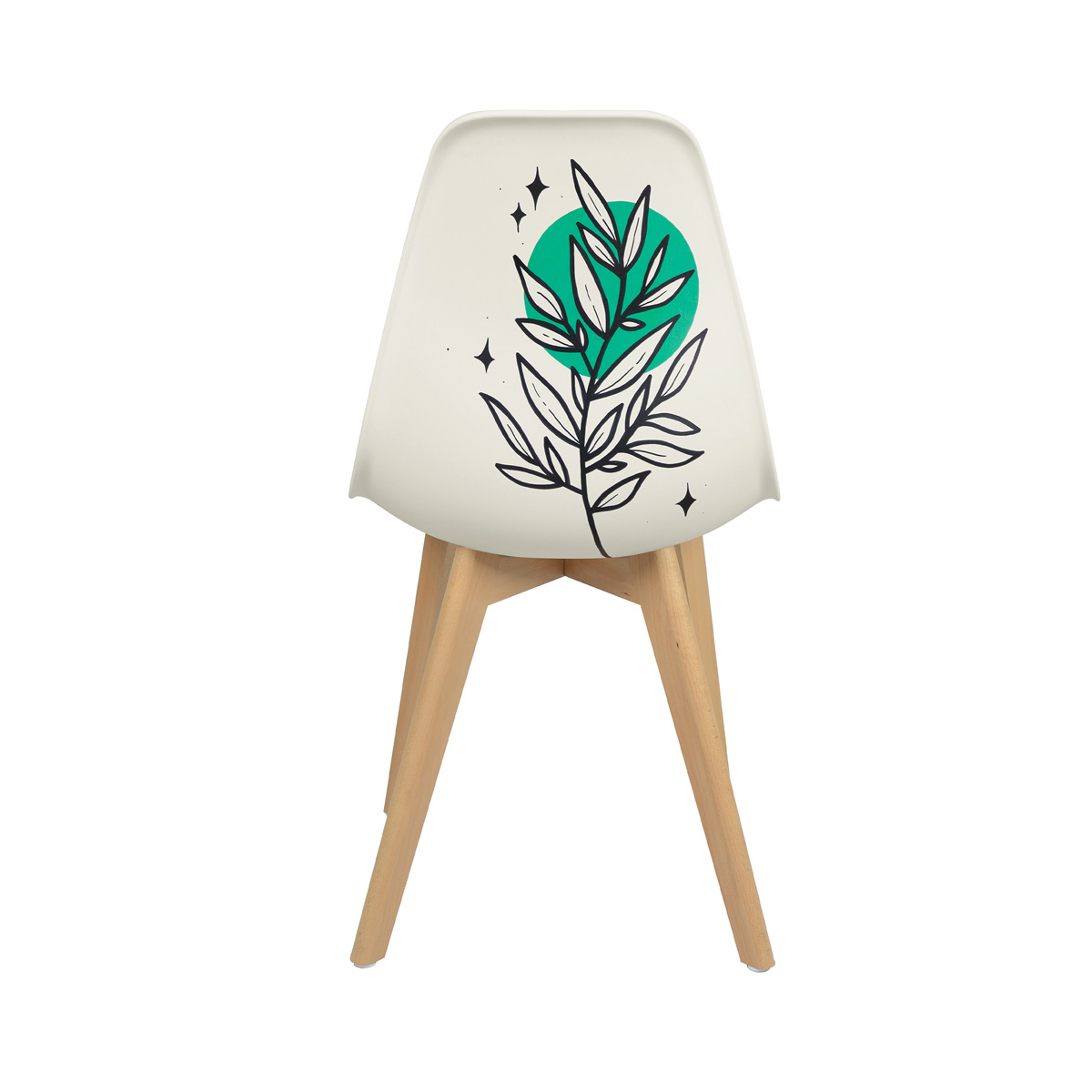Chaise scandinave modèle unique d'artiste (photo) Chaise scandinave modèle unique d'artiste