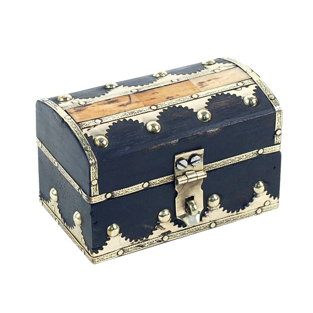 Boite en bois avec décoration en laiton ciselé 9x5cm Boite en bois avec décoration en laiton ciselé 9x5cm