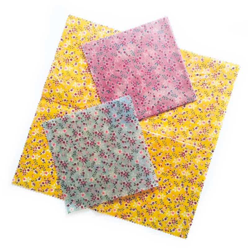 Lot 3 Bee wraps 3 tailles S/M/L coton, cire d'abeille fleurs Lot 3 Bee wraps 3 tailles S/M/L coton, cire d'abeille fleurs