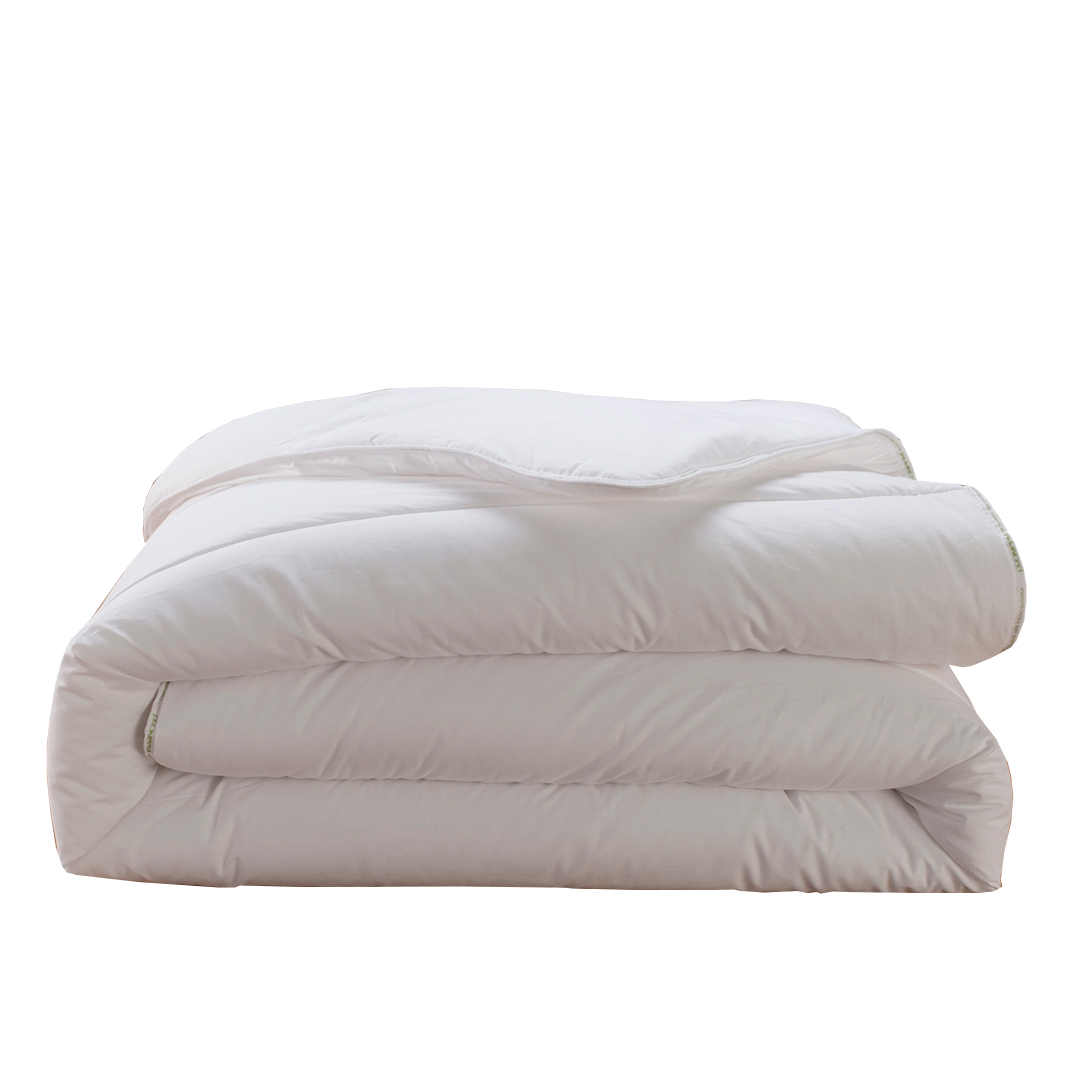 Couette Angeline Protect Total - LEGERE 220x240 cm (photo) Couette Angeline Protect Total - LEGERE 220x240 cm