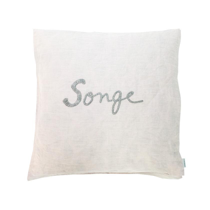 Housse de coussin en lin lavé gris brodé main 50x50 cm Housse de coussin en lin lavé gris brodé main 50x50 cm