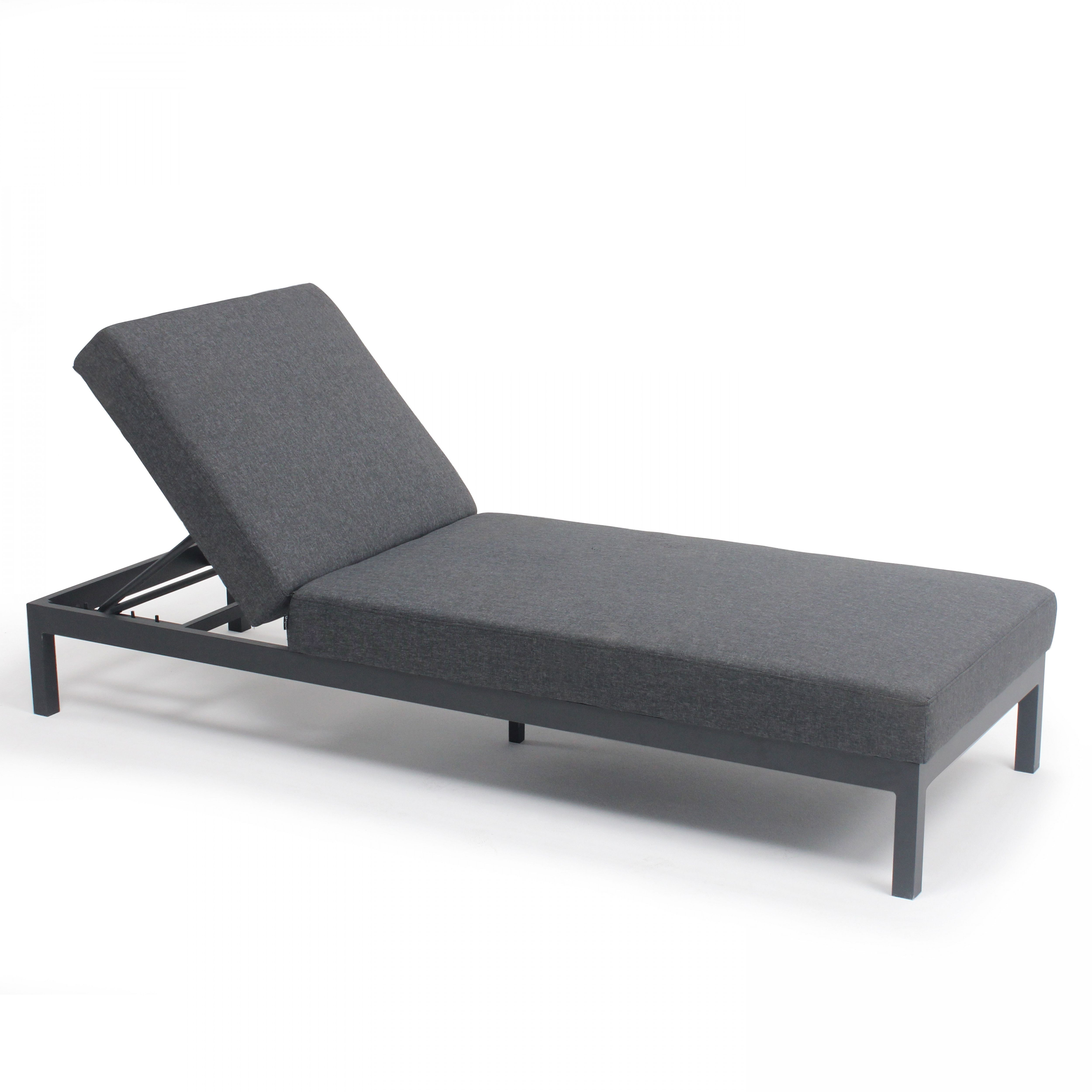 Bain de soleil avec coussin en aluminium gris (photo) Bain de soleil avec coussin en aluminium gris