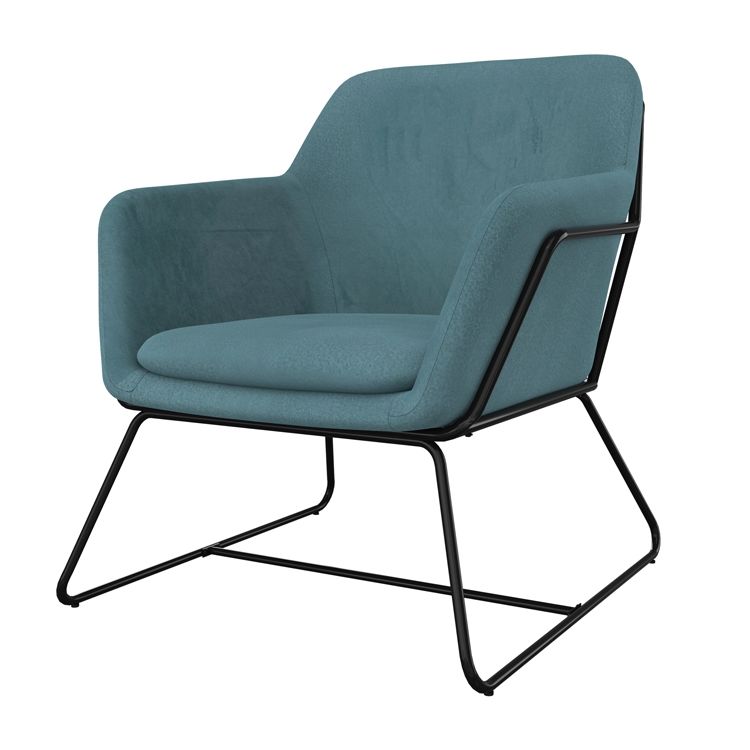 Fauteuil en velours bleu et pieds en métal noir Fauteuil en velours bleu et pieds en métal noir