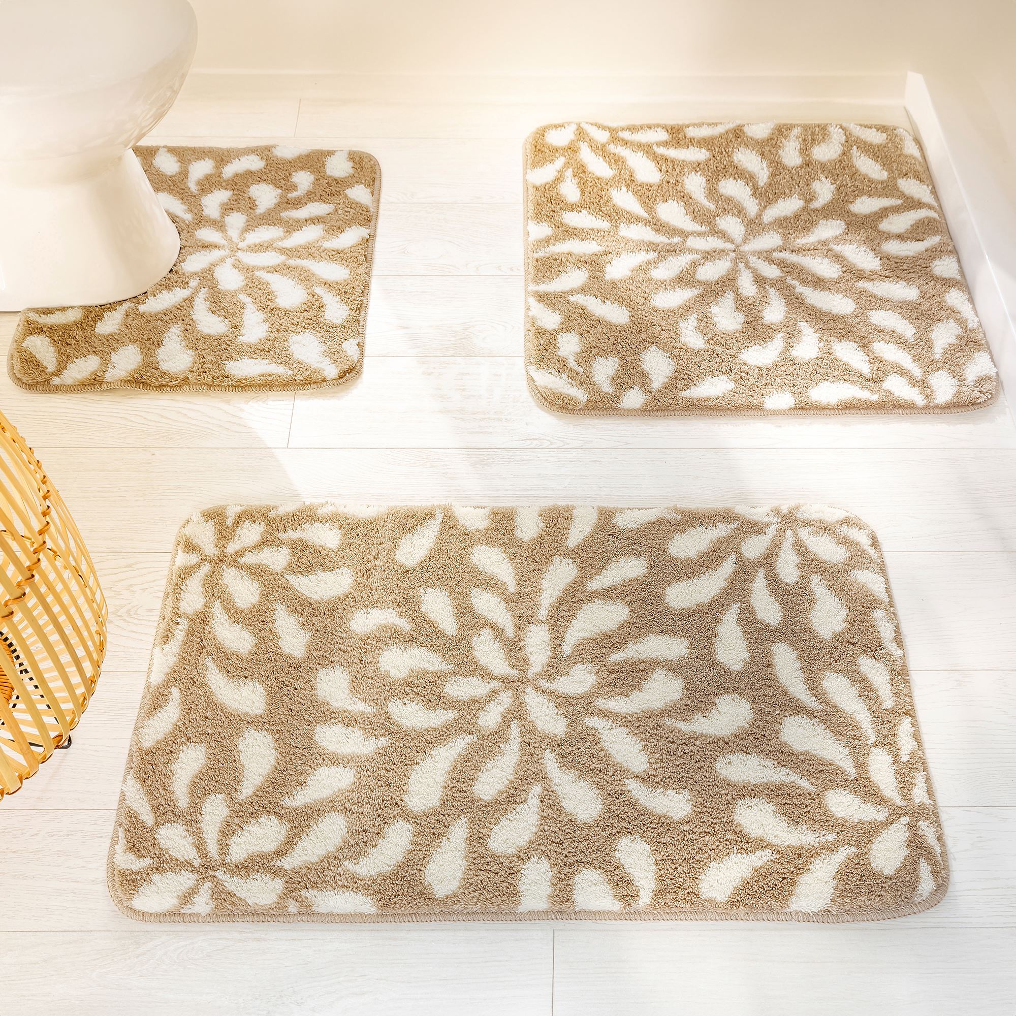 Tapis de bain beige 45x50 en polyester Tapis de bain beige 45x50 en polyester