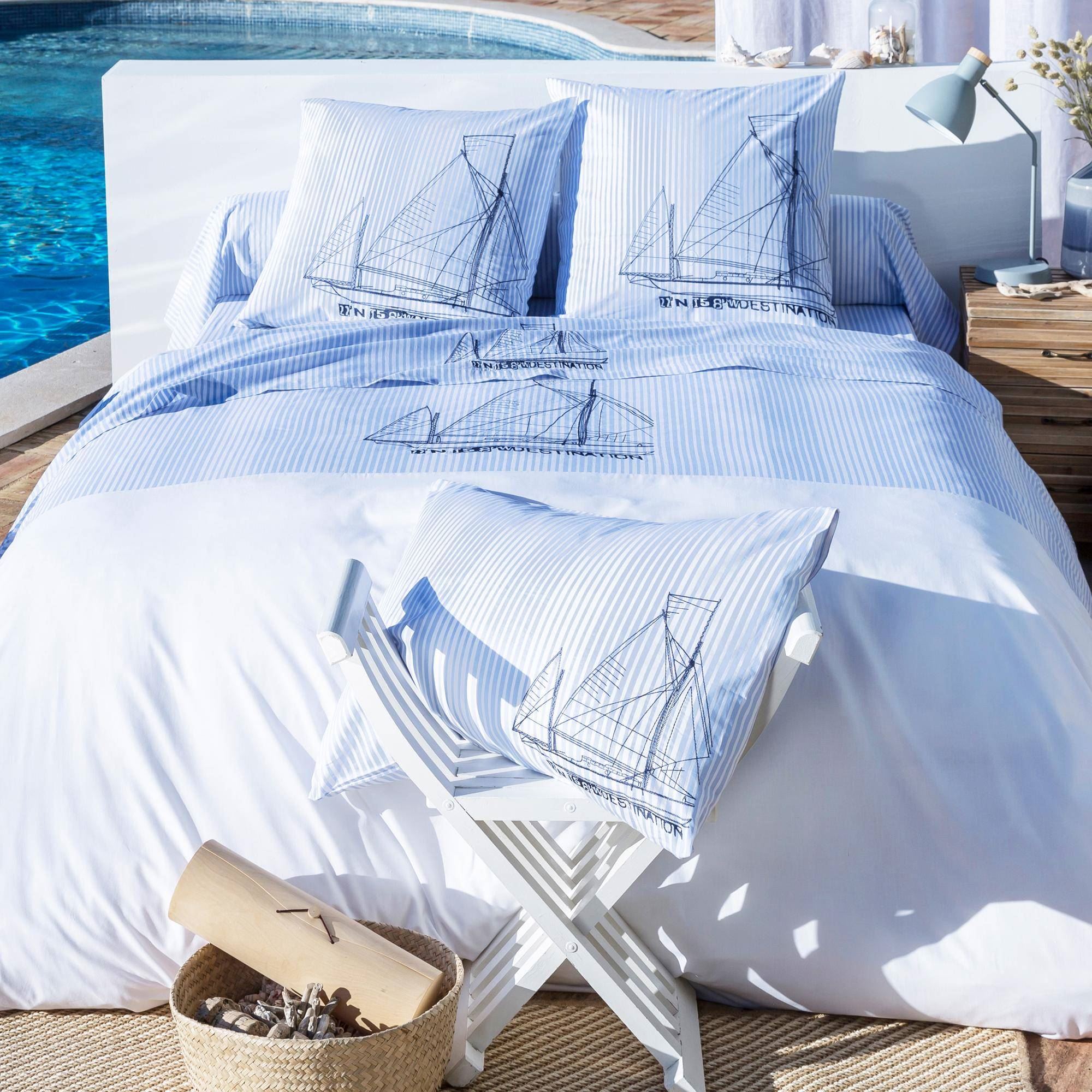 Housse de couette 140x200 en coton bleu (photo) Housse de couette 140x200 en coton bleu