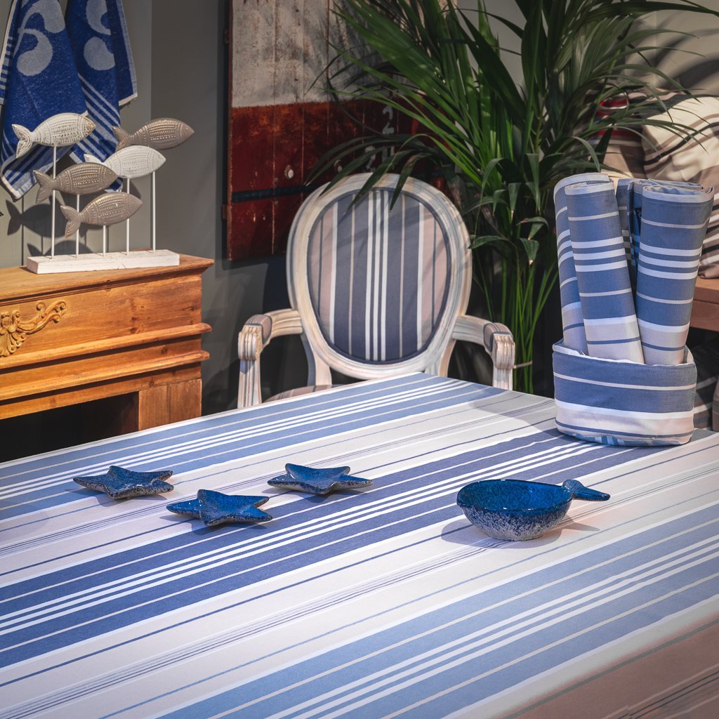 Nappe anti-taches 100% Coton bleu 350 x 160 cm (photo) Nappe anti-taches 100% Coton bleu 350 x 160 cm